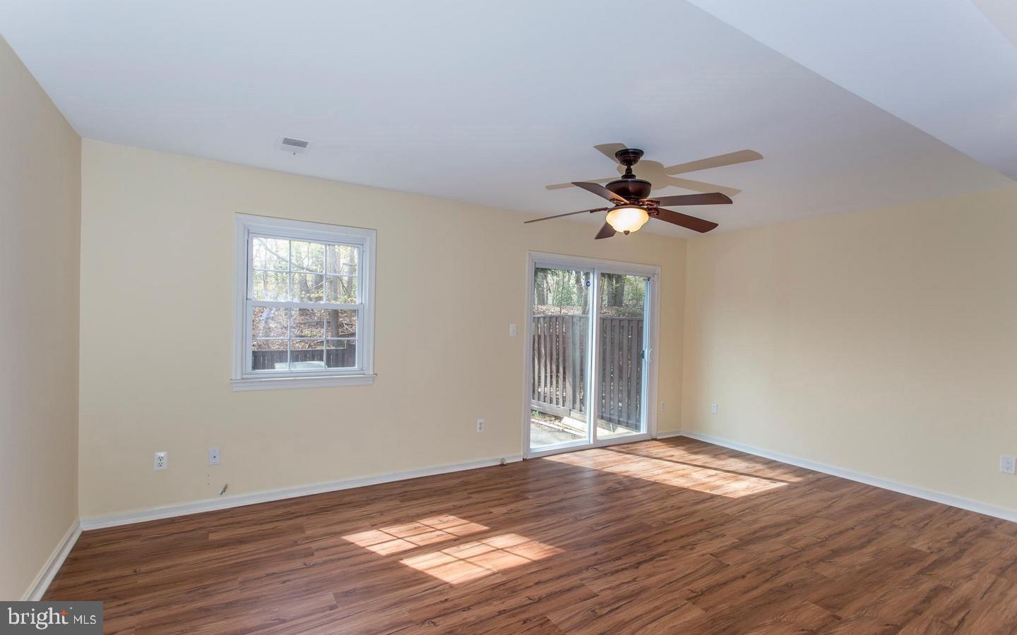 LAKE RIDGE - Residential Lease