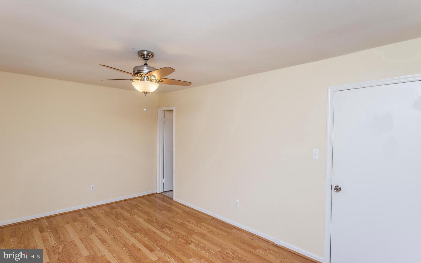 LAKE RIDGE - Residential Lease