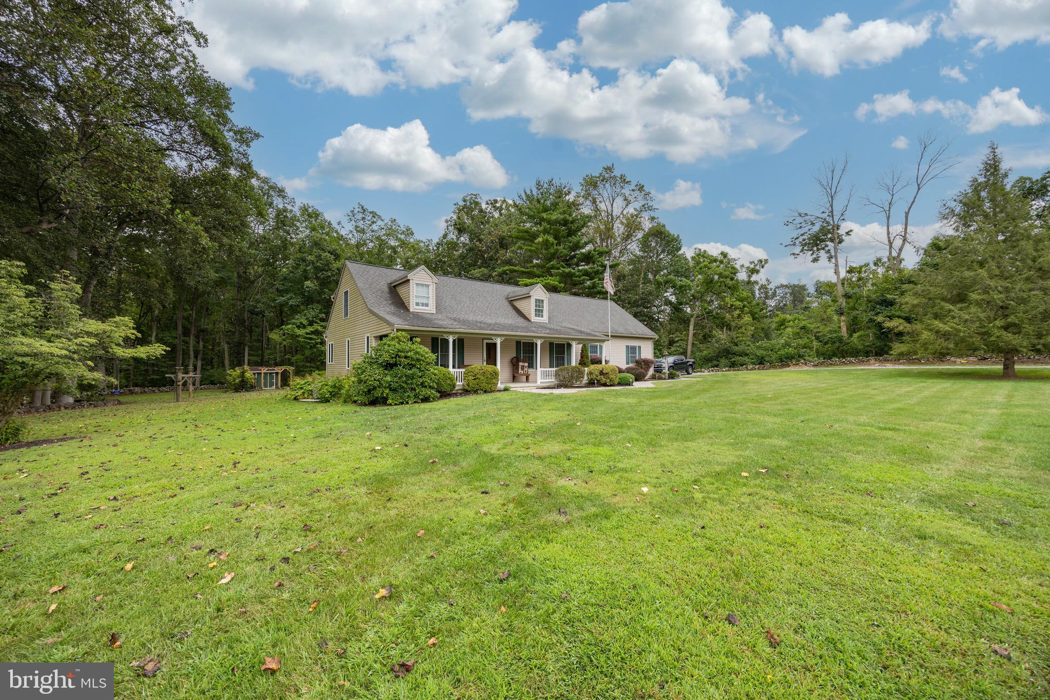 1360 N MANOR ROAD
