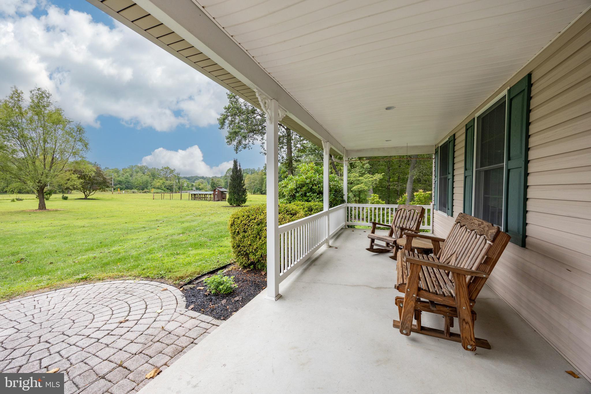 1360 N MANOR ROAD
