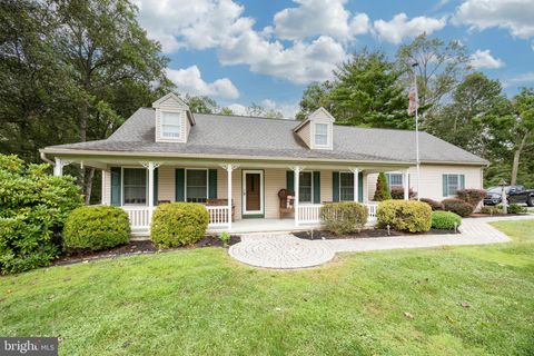 1360 N MANOR ROAD HONEY BROOK PA 19344