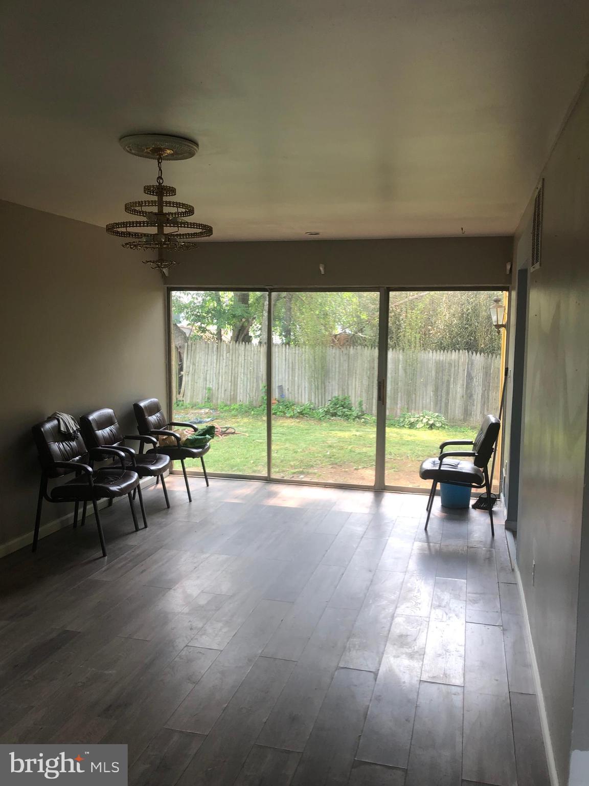 LAYTONIA - Residential