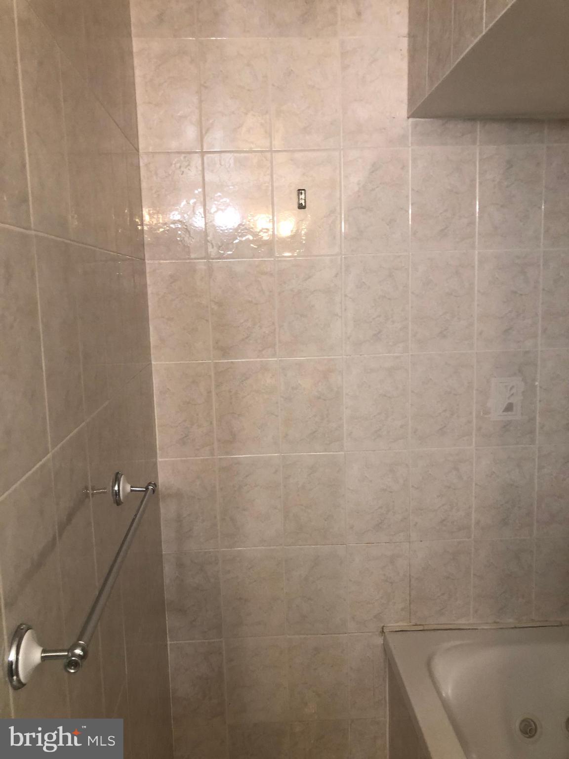 LAYTONIA - Residential