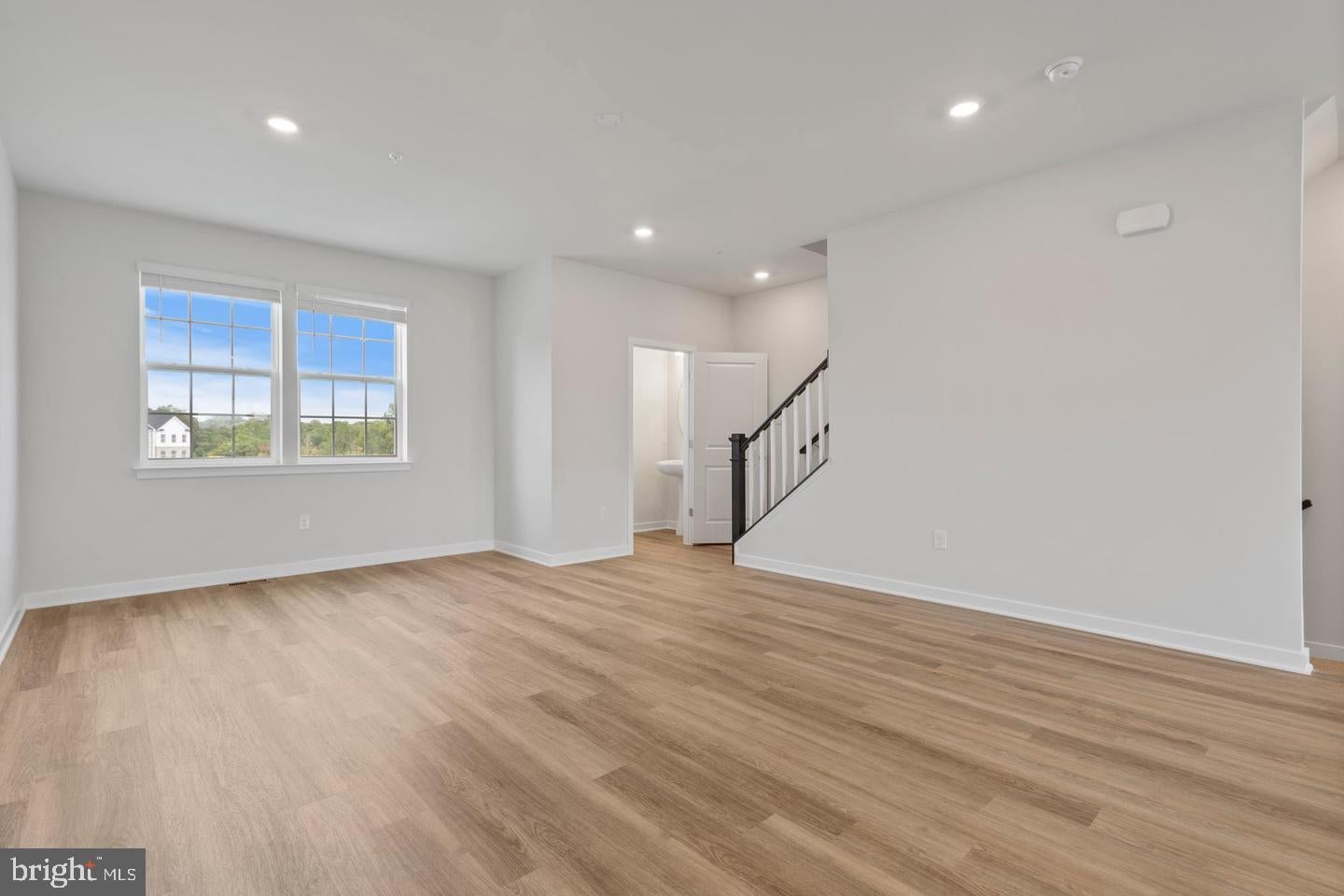 7518 DAYBREAK DRIVE