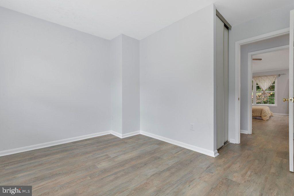 WOODLAND HILLS - Residential