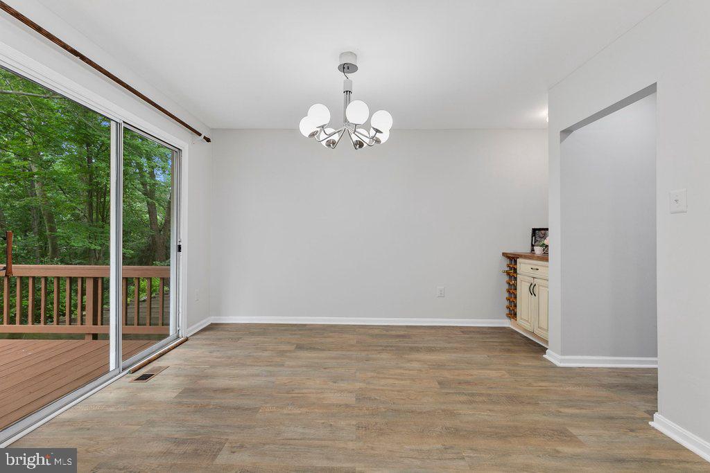 WOODLAND HILLS - Residential