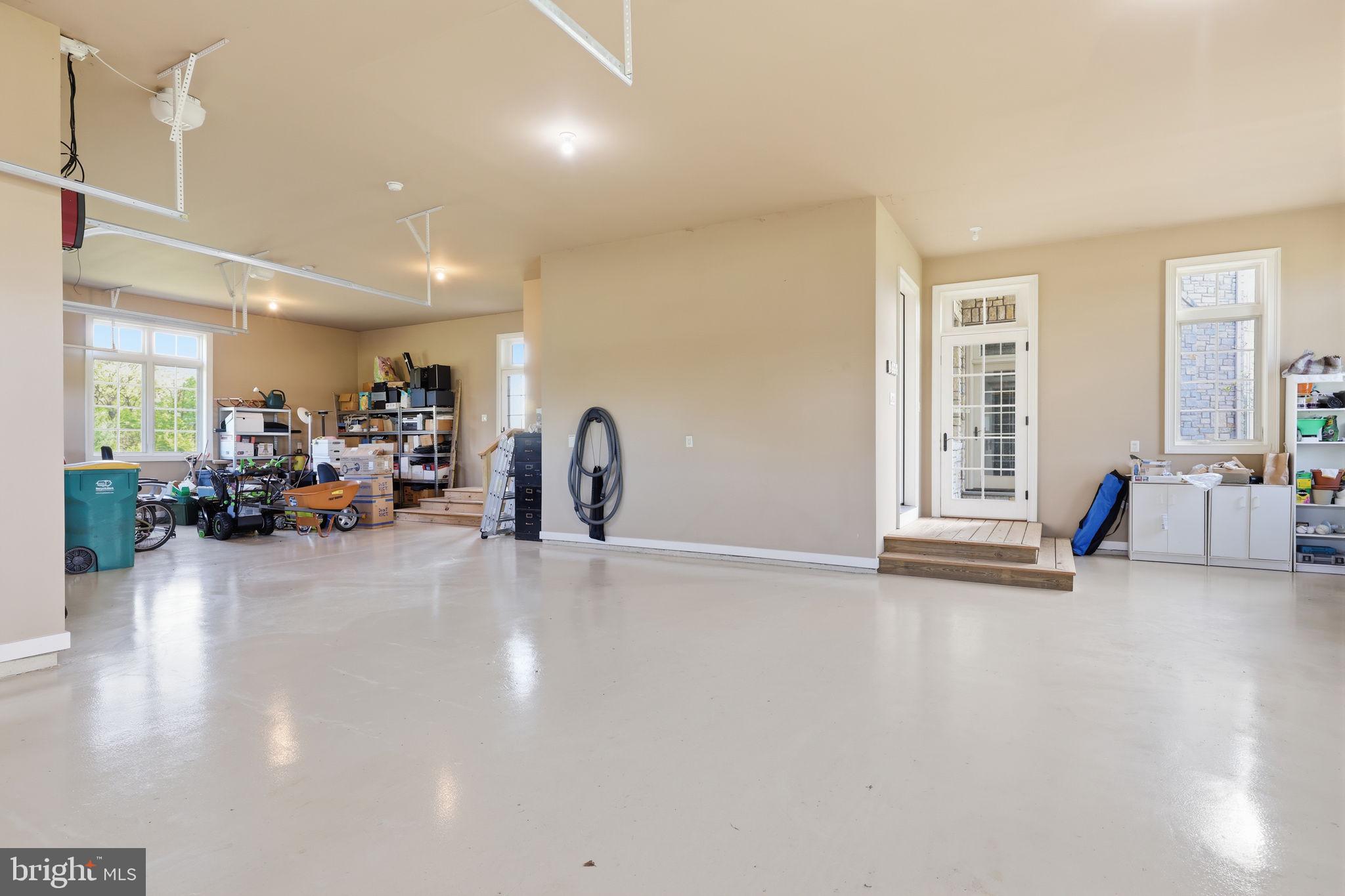 CREEKS BEND - Residential