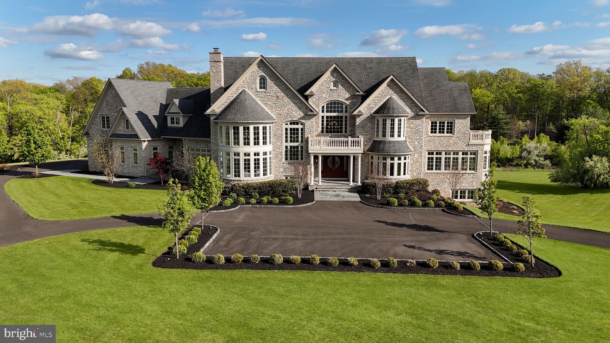 CREEKS BEND - Residential