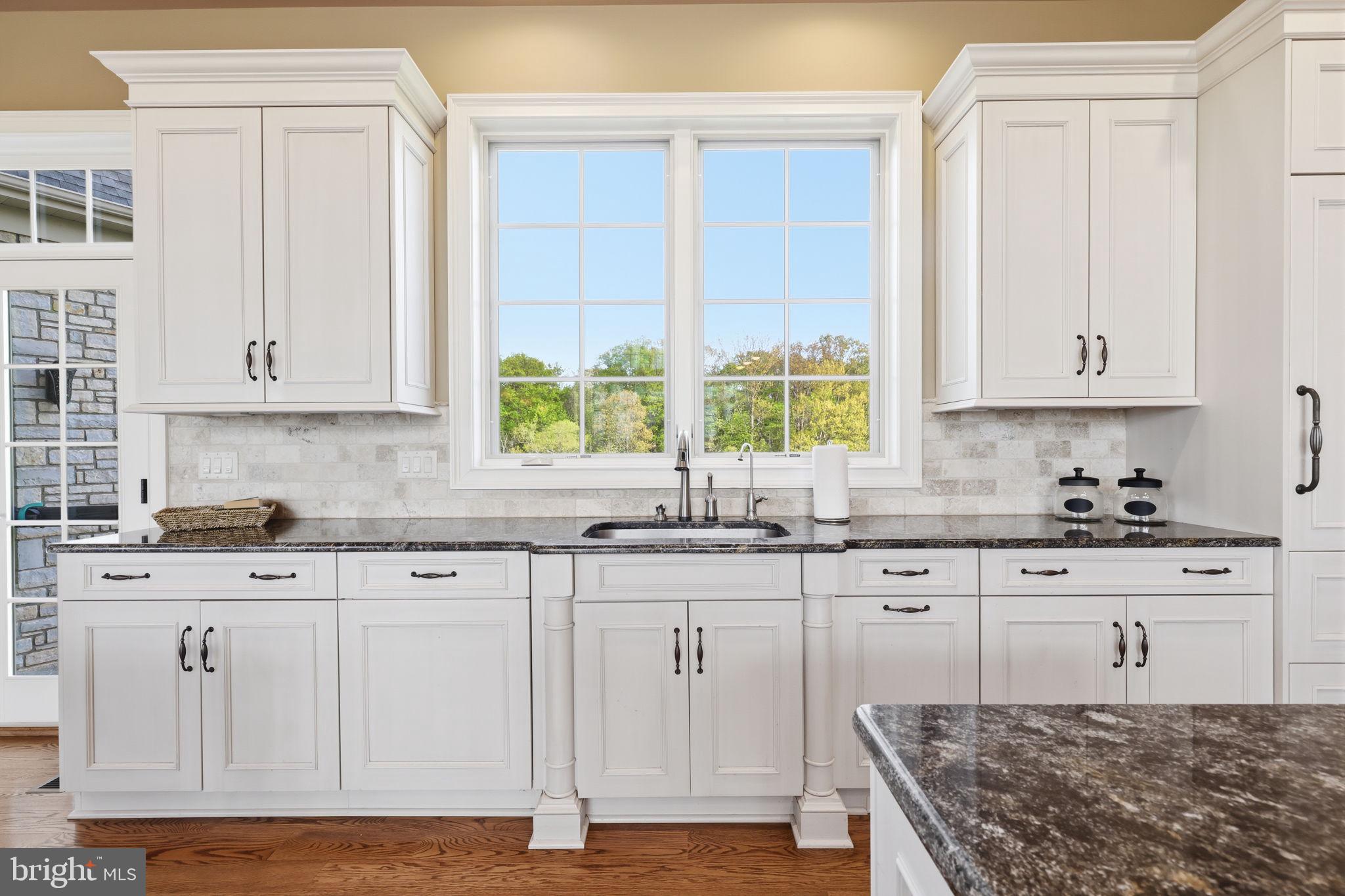 CREEKS BEND - Residential