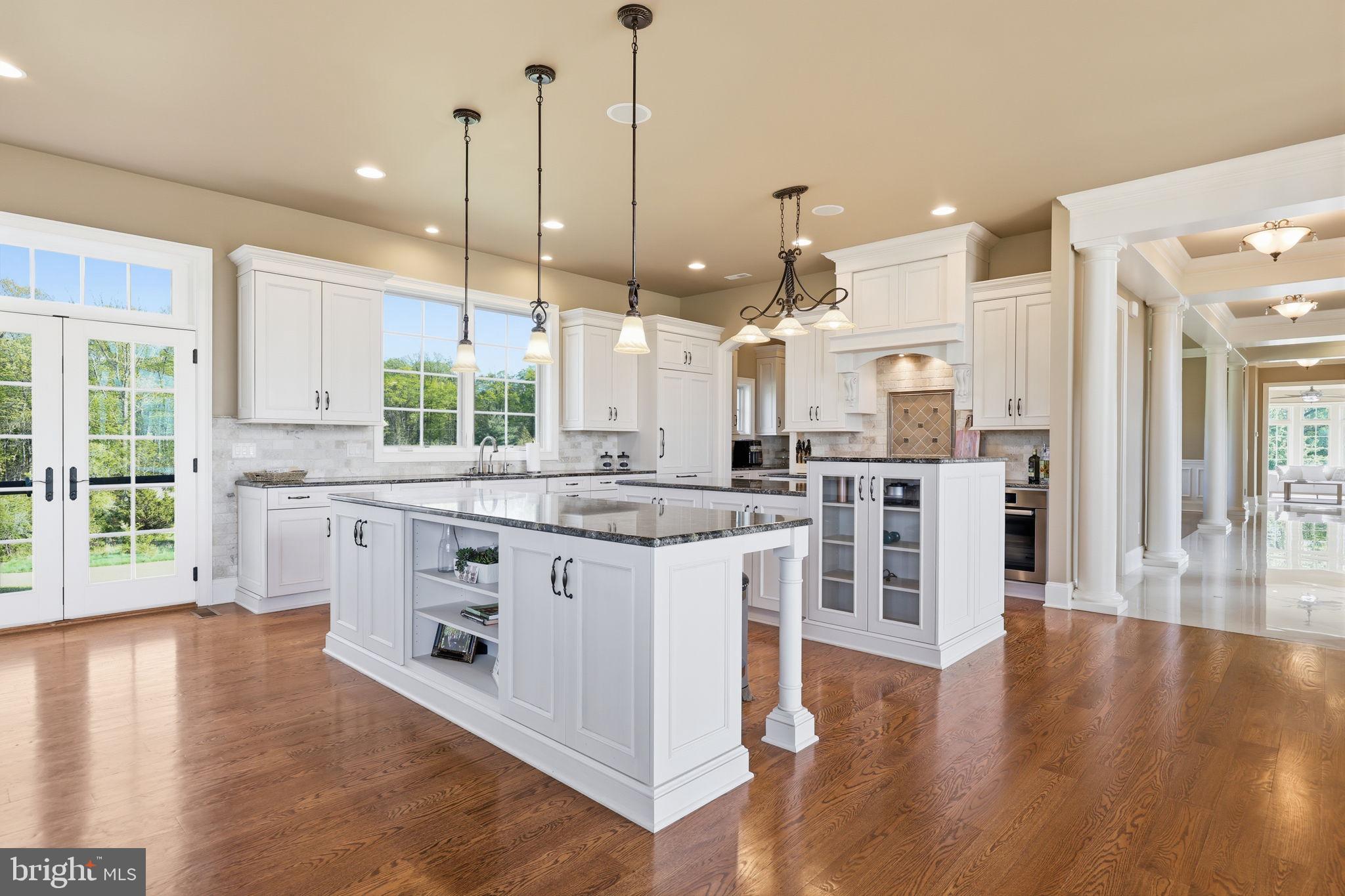 CREEKS BEND - Residential