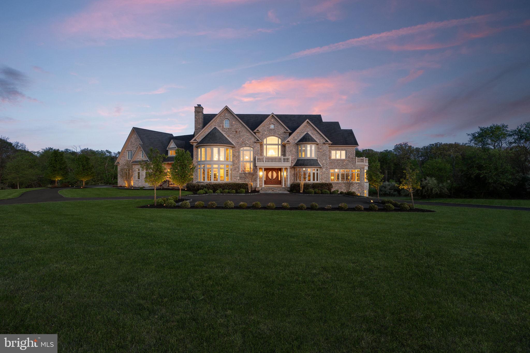 CREEKS BEND - Residential