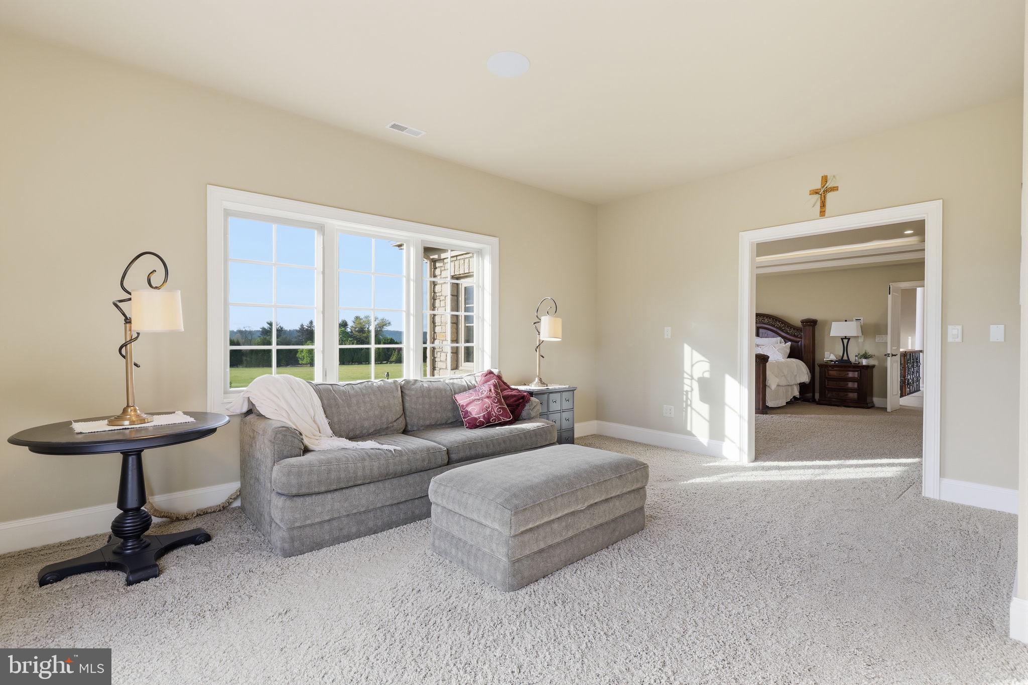 CREEKS BEND - Residential