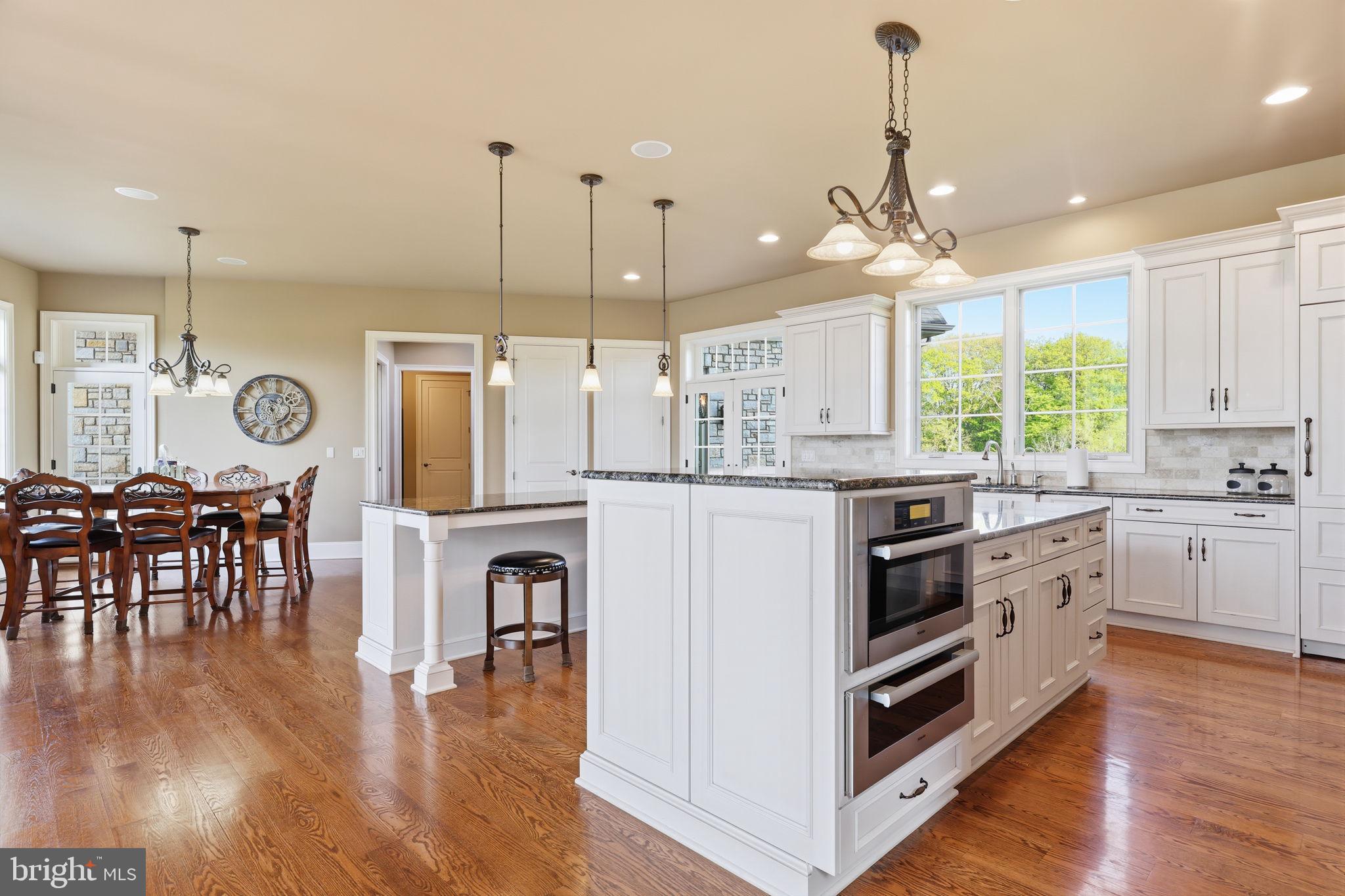 CREEKS BEND - Residential