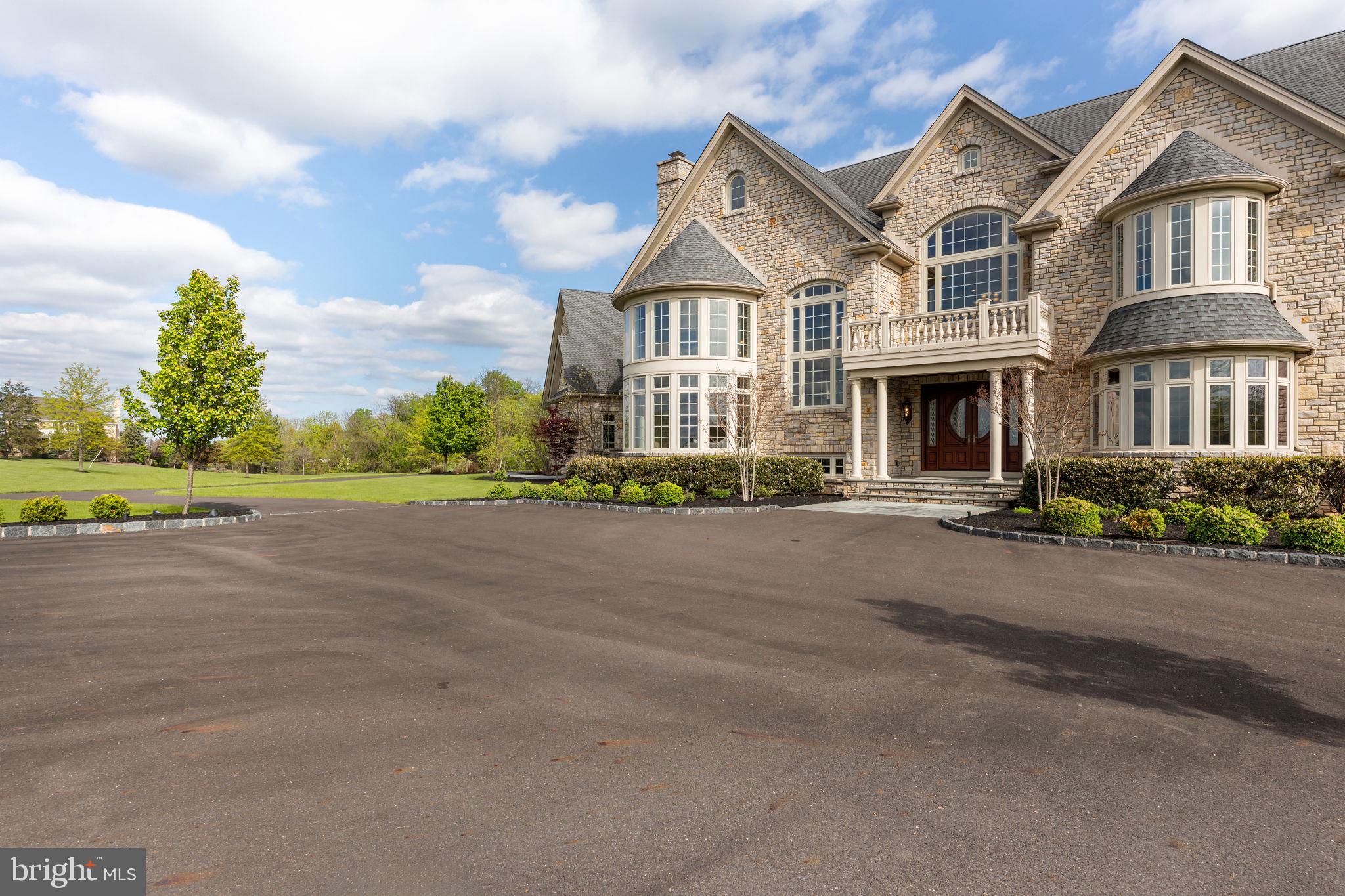 CREEKS BEND - Residential