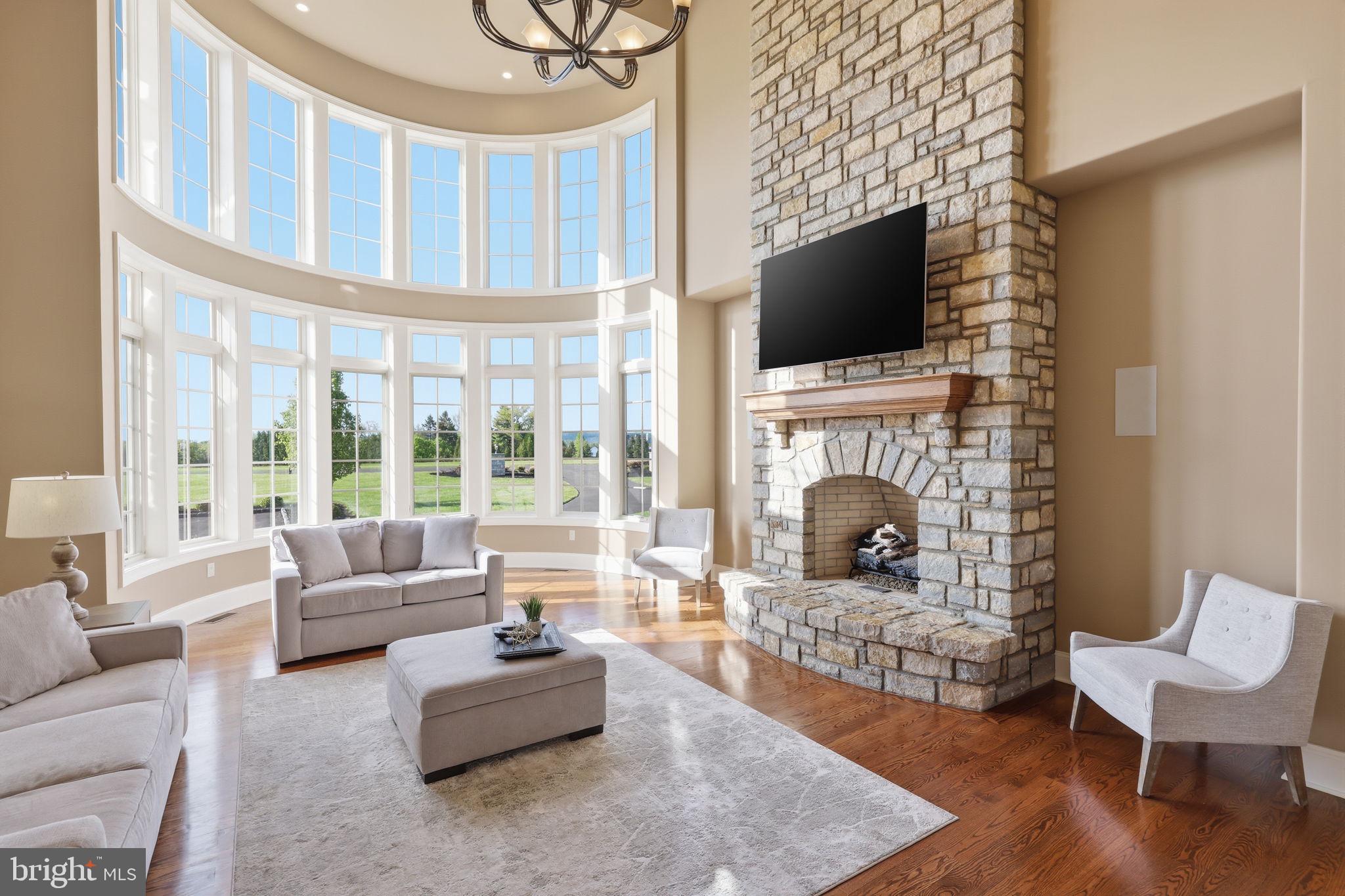 CREEKS BEND - Residential