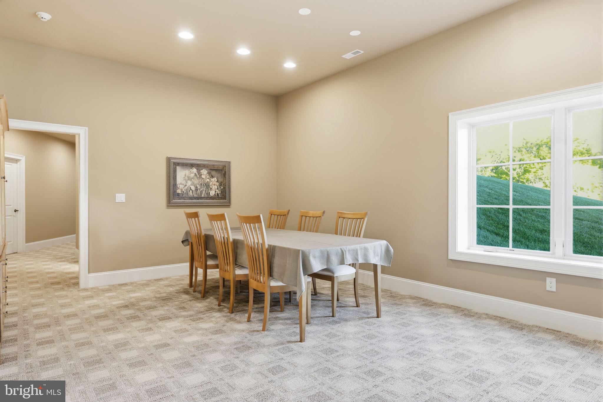 CREEKS BEND - Residential