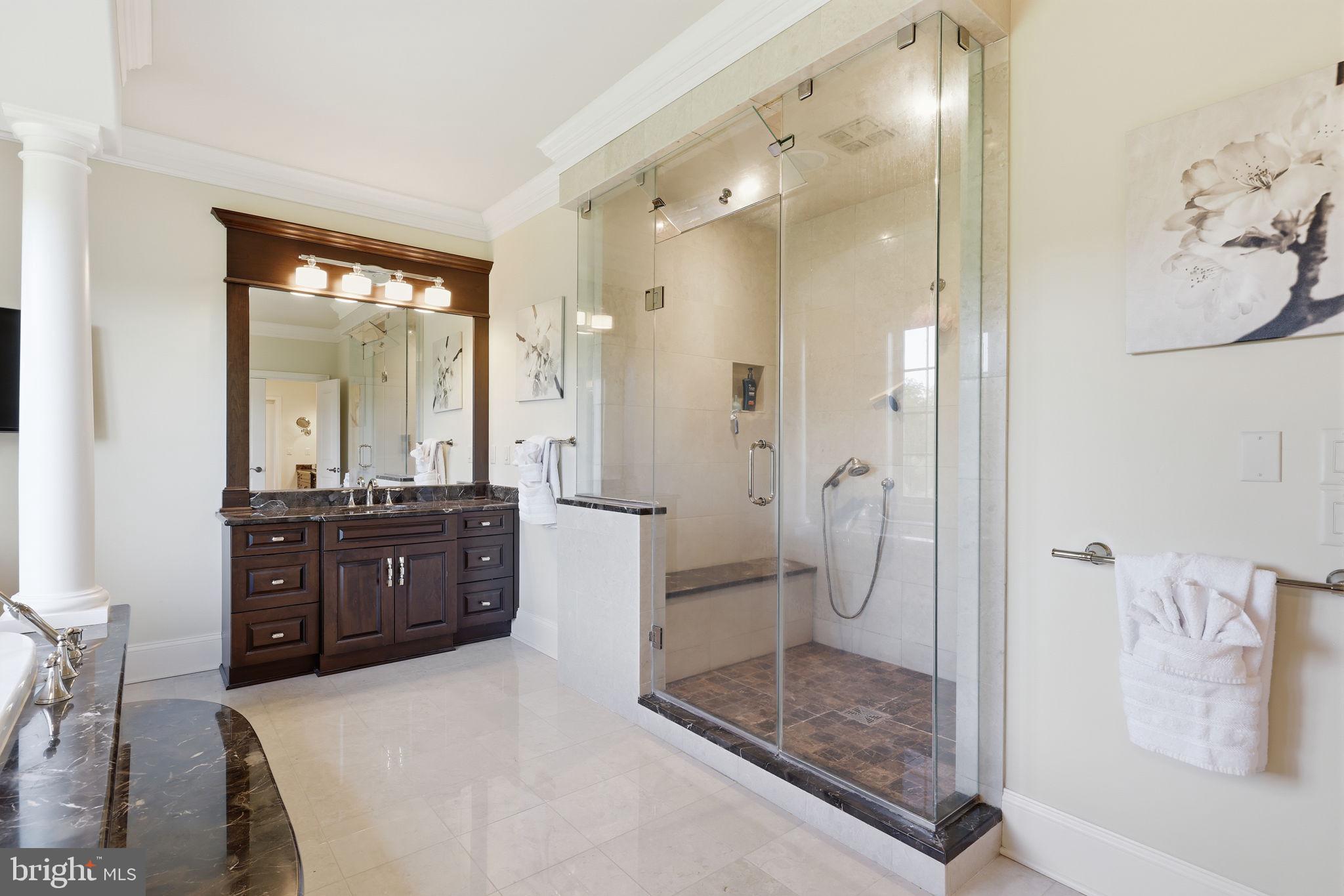 CREEKS BEND - Residential