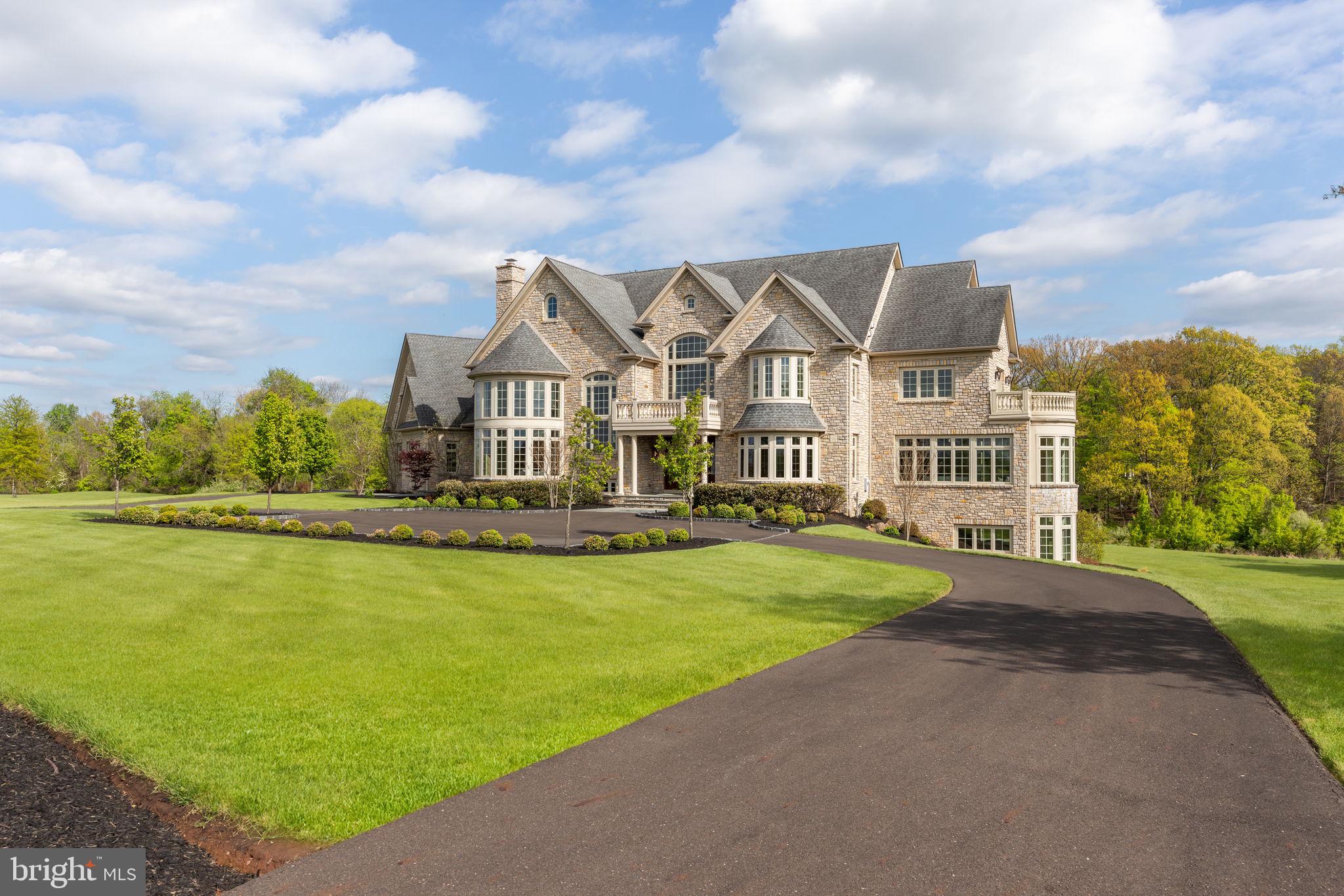 CREEKS BEND - Residential