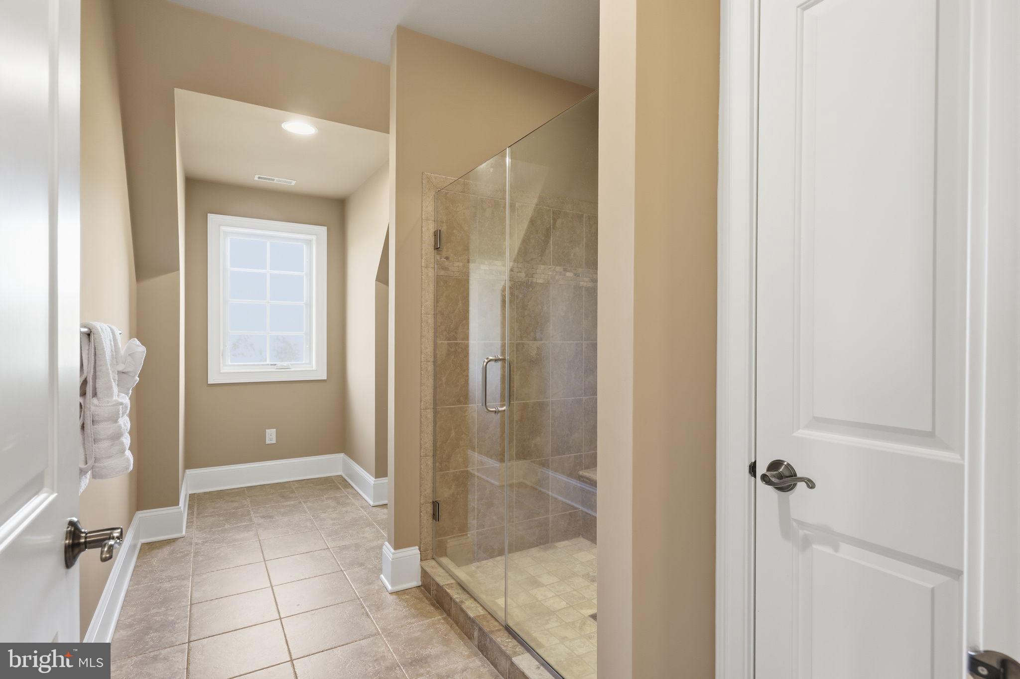 CREEKS BEND - Residential