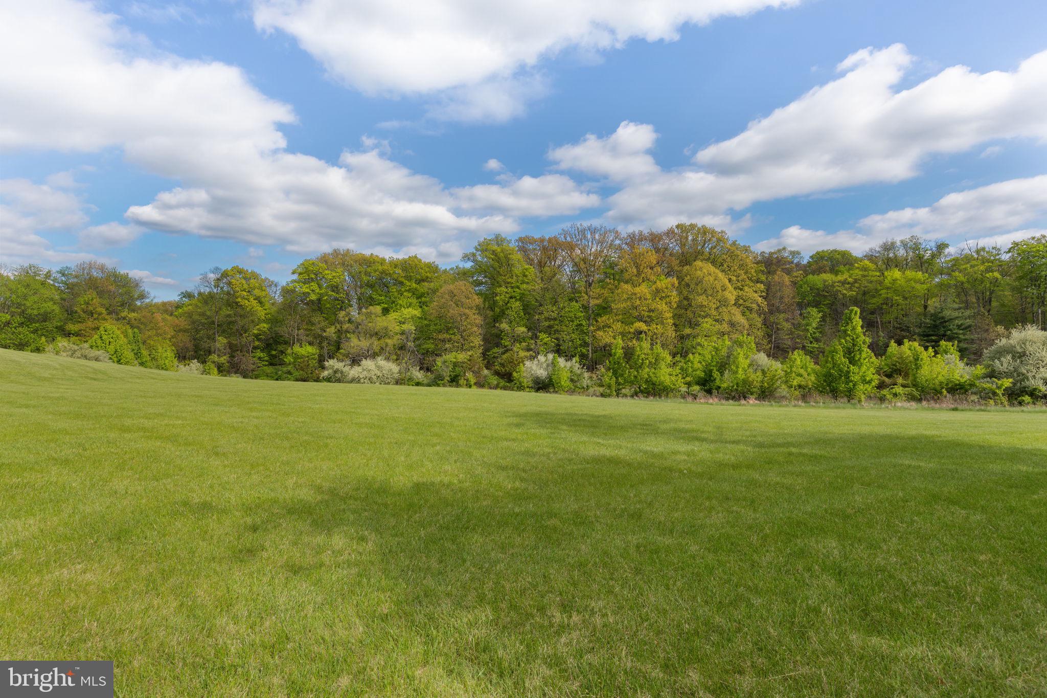 CREEKS BEND - Residential