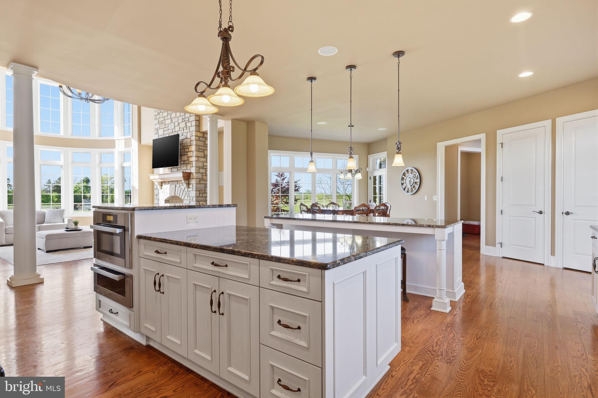 CREEKS BEND - Residential