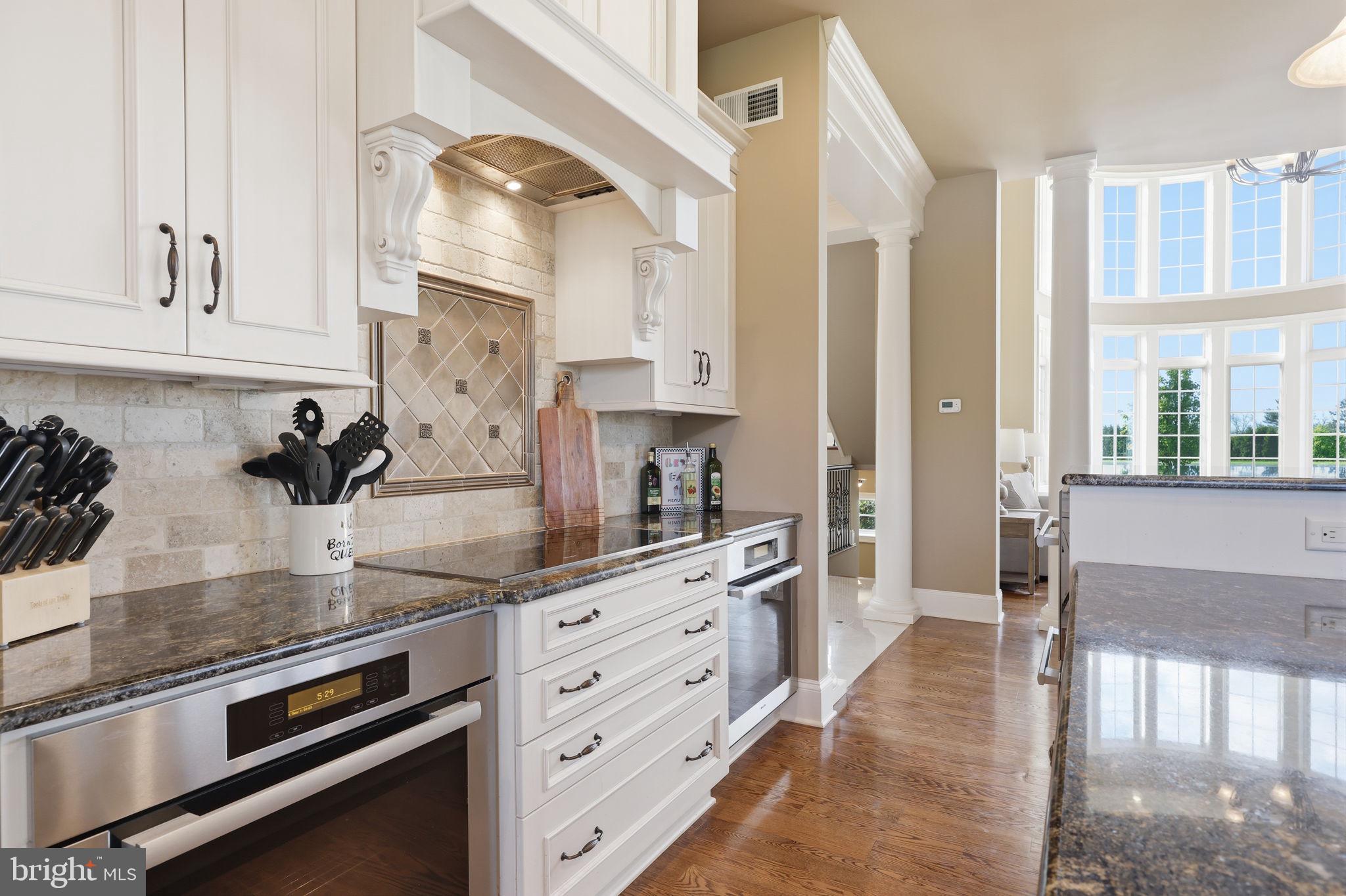 CREEKS BEND - Residential