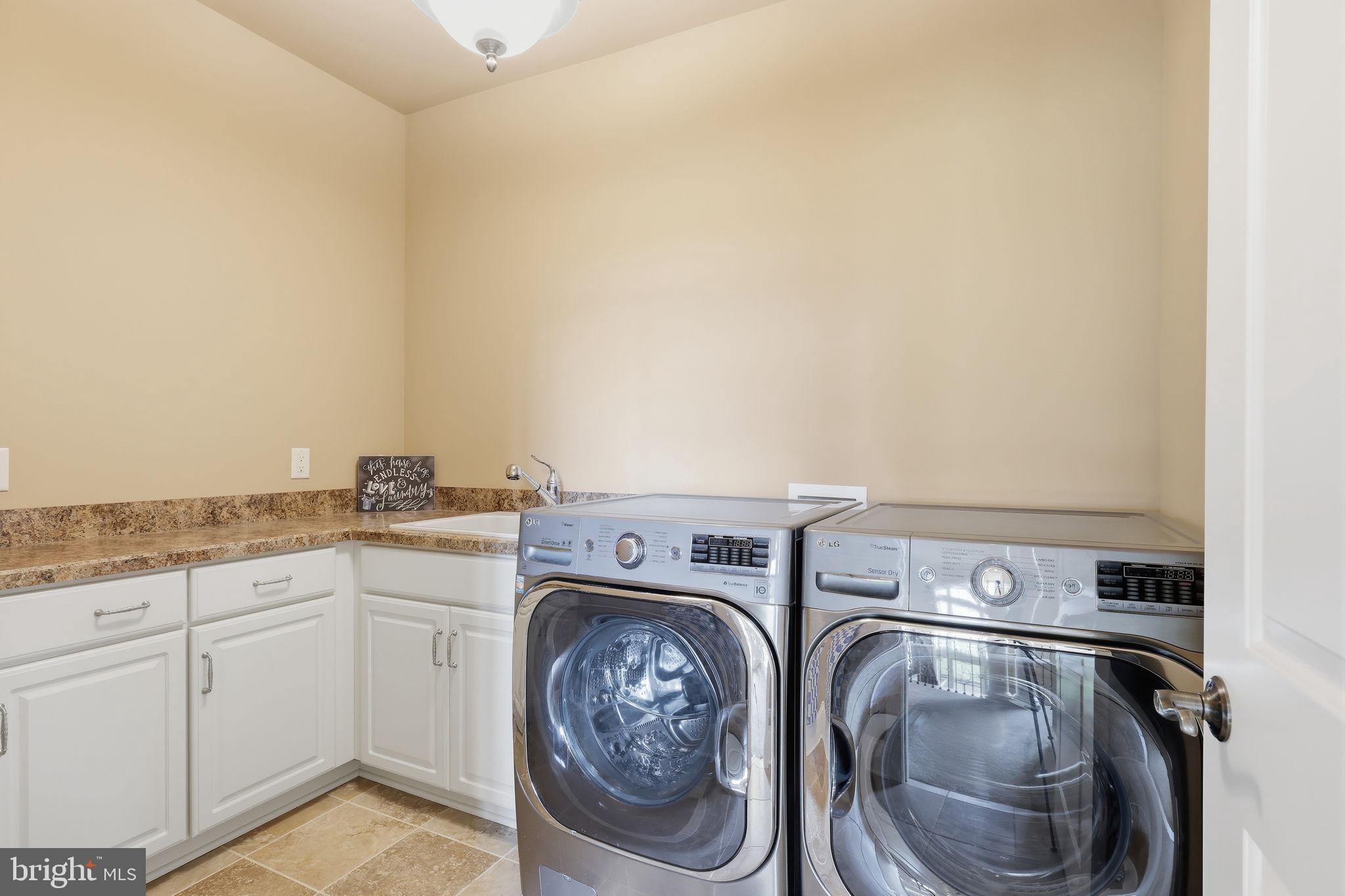 CREEKS BEND - Residential