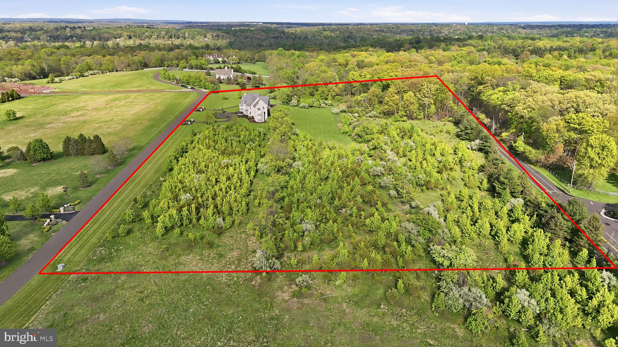 CREEKS BEND - Residential