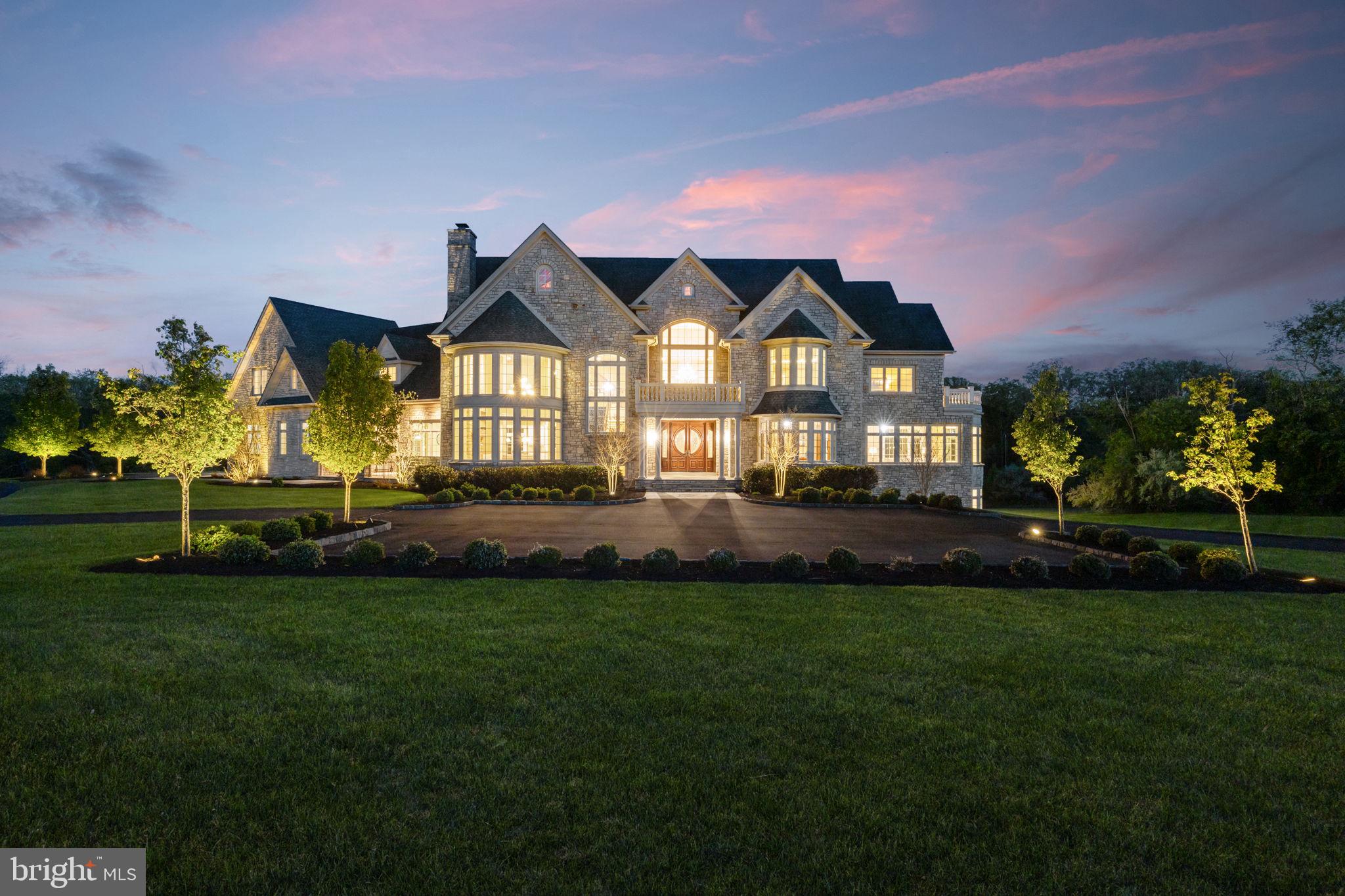 CREEKS BEND - Residential