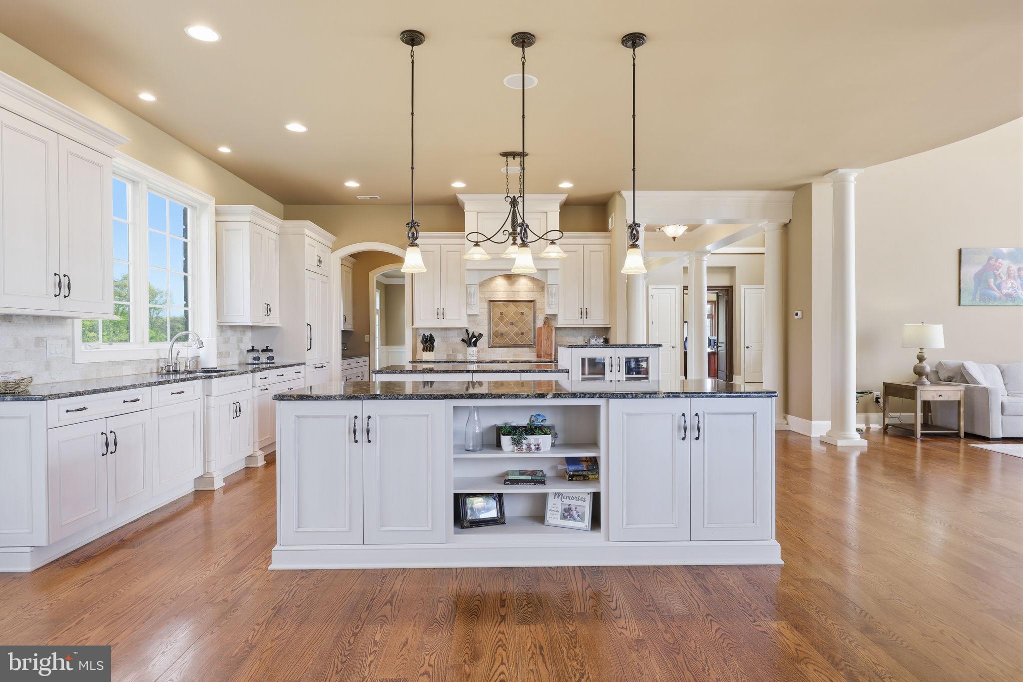 CREEKS BEND - Residential