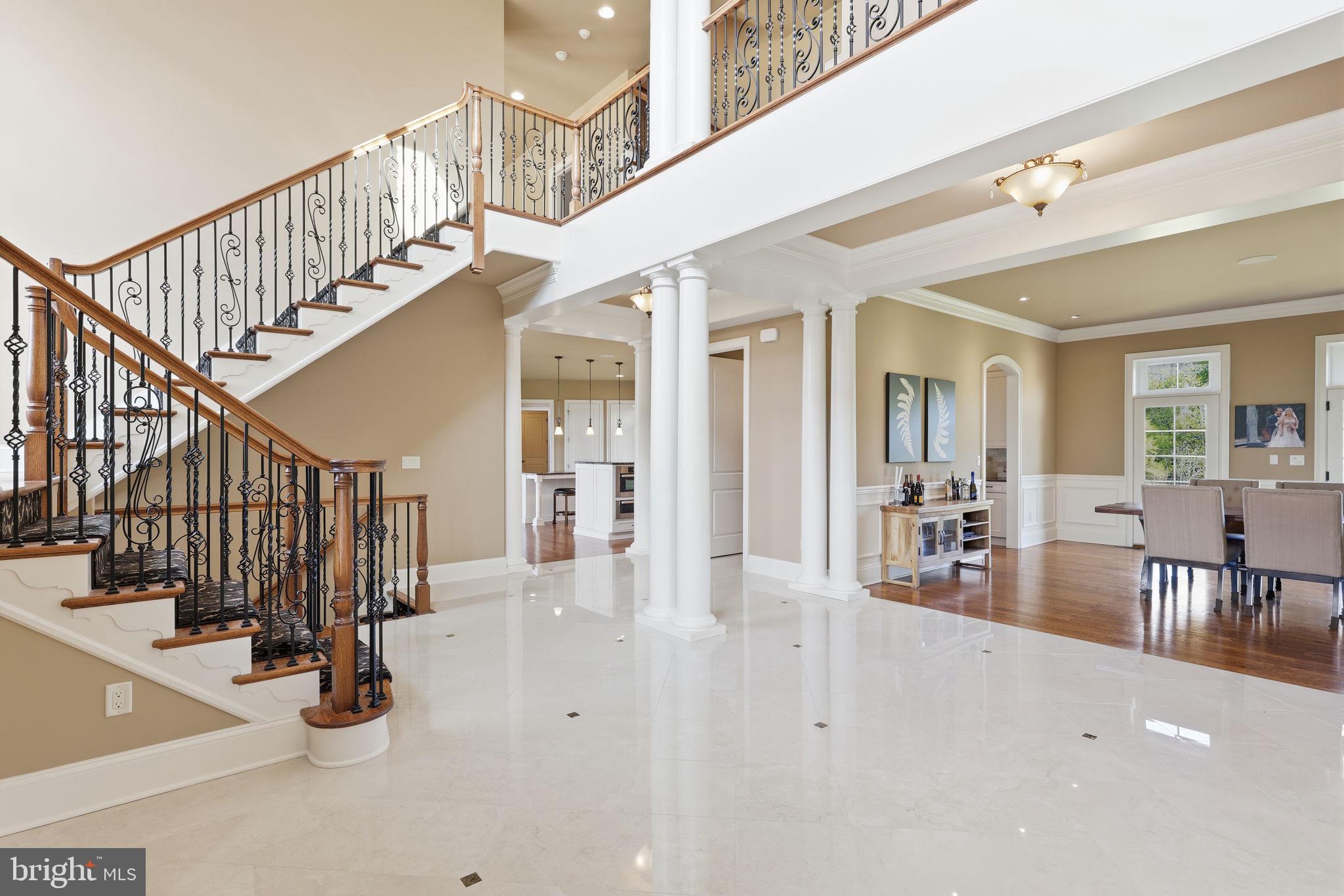 CREEKS BEND - Residential