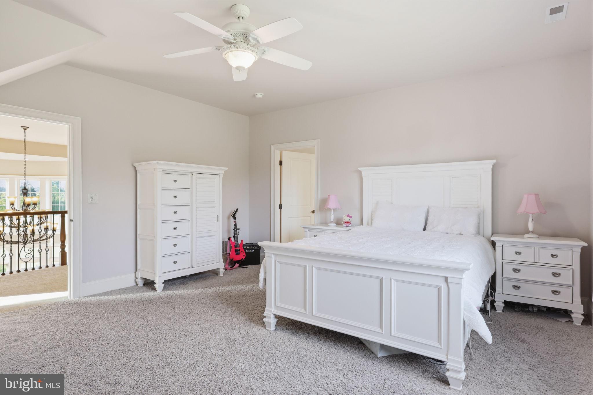 CREEKS BEND - Residential