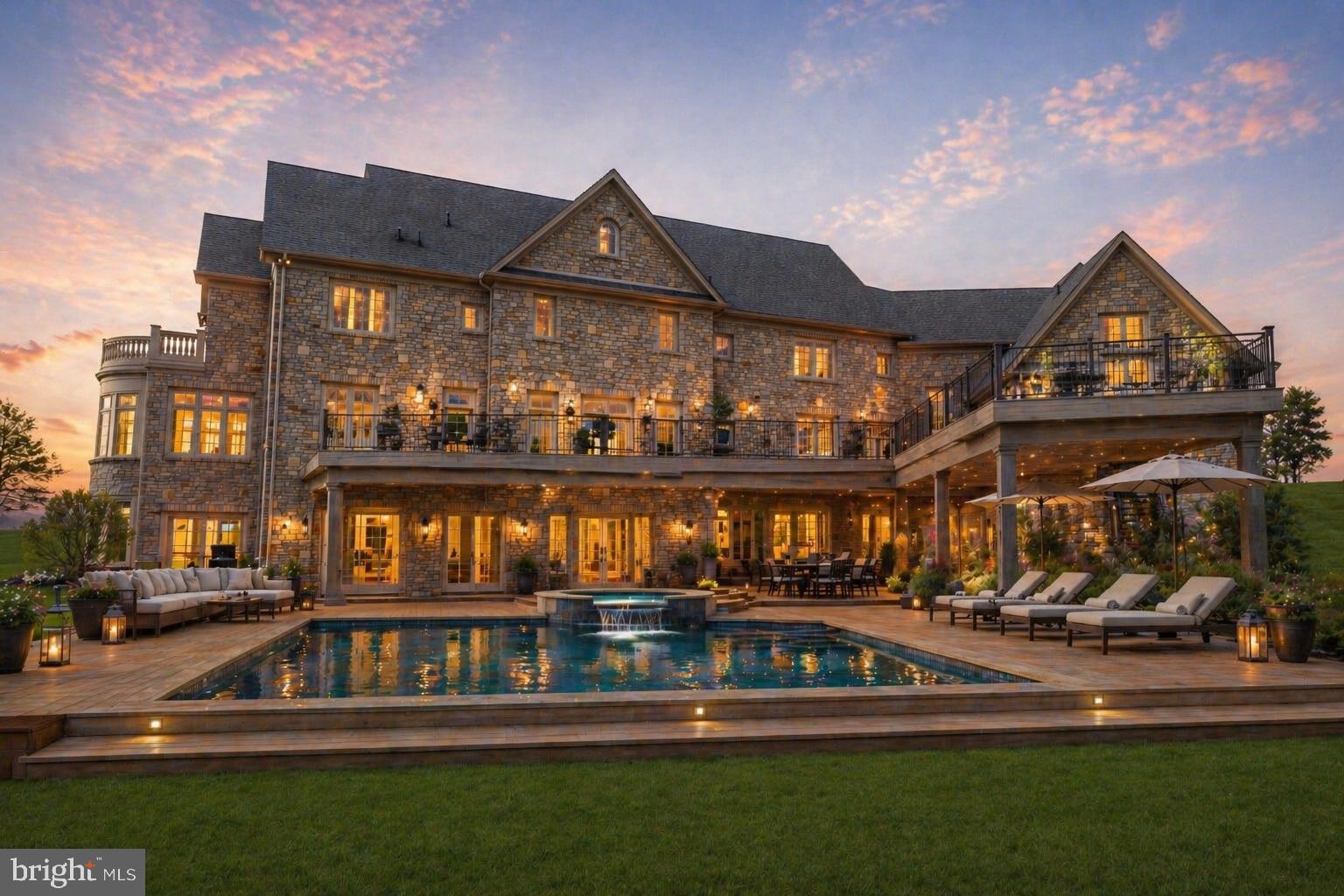 CREEKS BEND - Residential