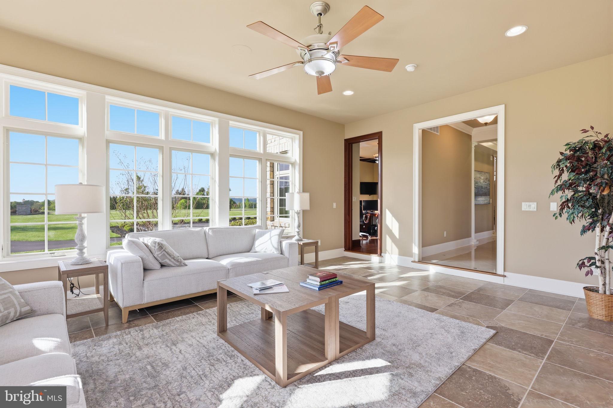 CREEKS BEND - Residential