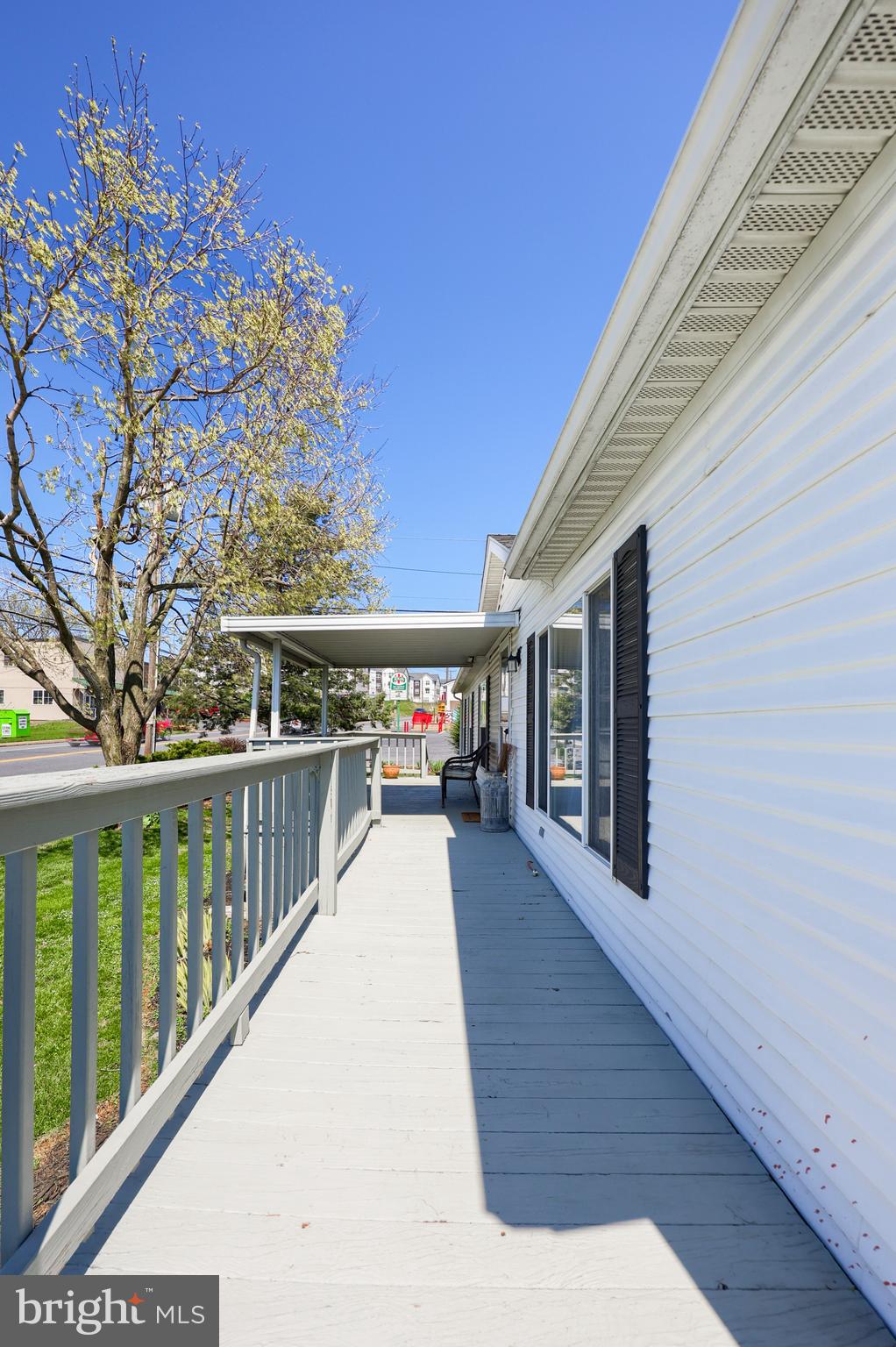 937 OPAL STREET