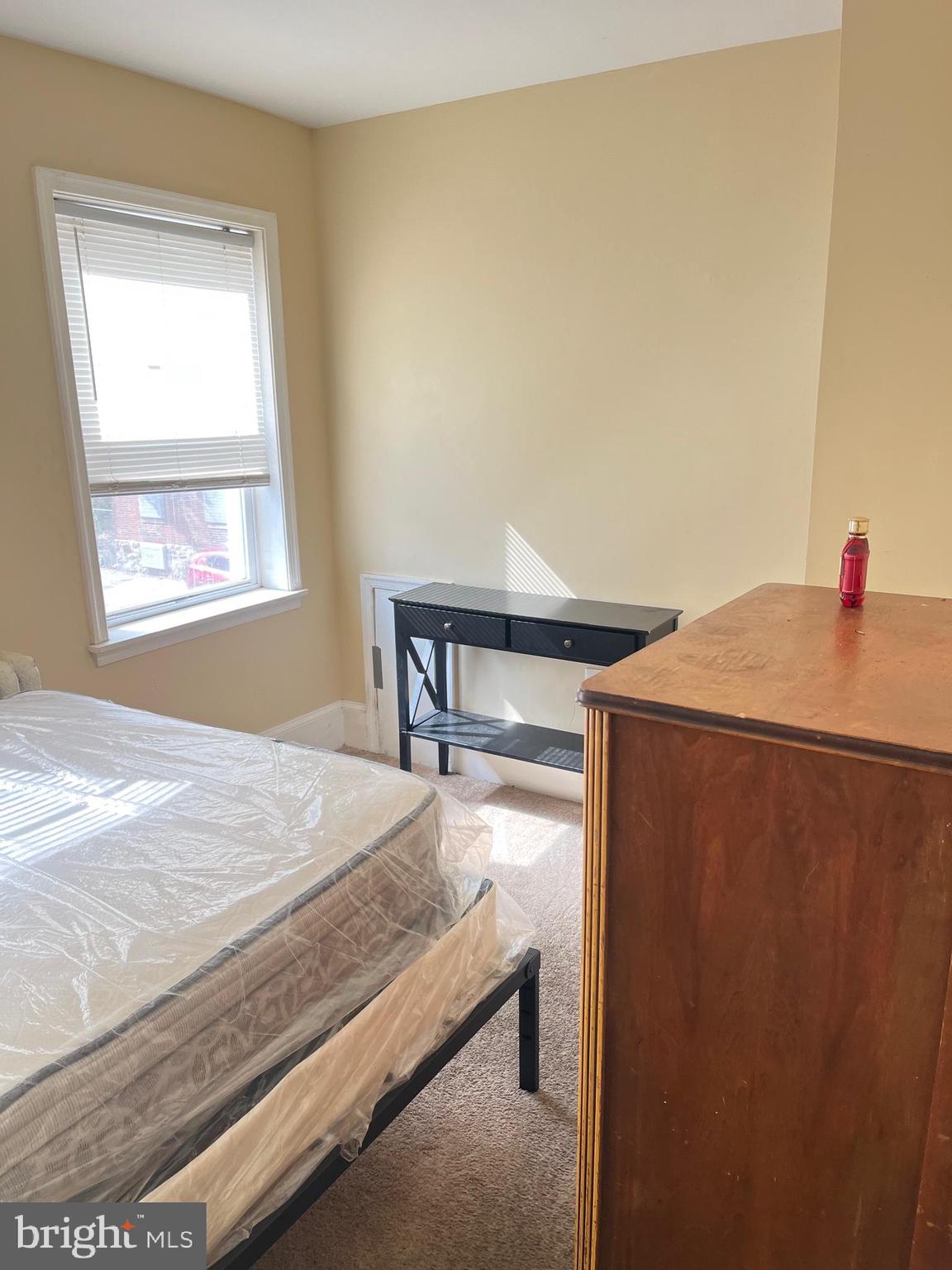 ELMWOOD PARK - Residential