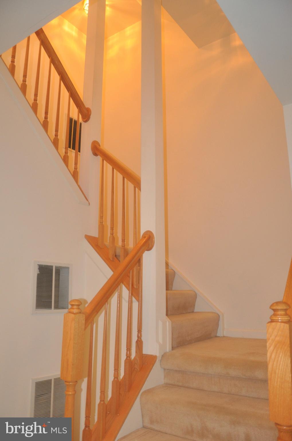 AMBERWOOD - Residential Lease