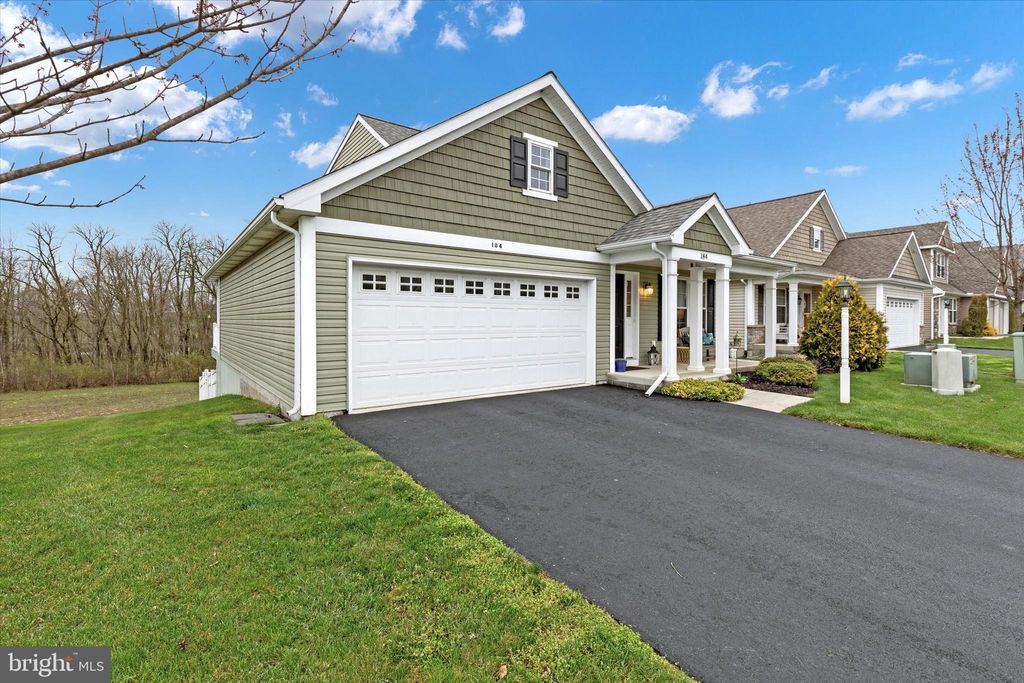 Photo of 184 Kenneth Drive, Leola, PA 17540 (MLS # PALA2049050)