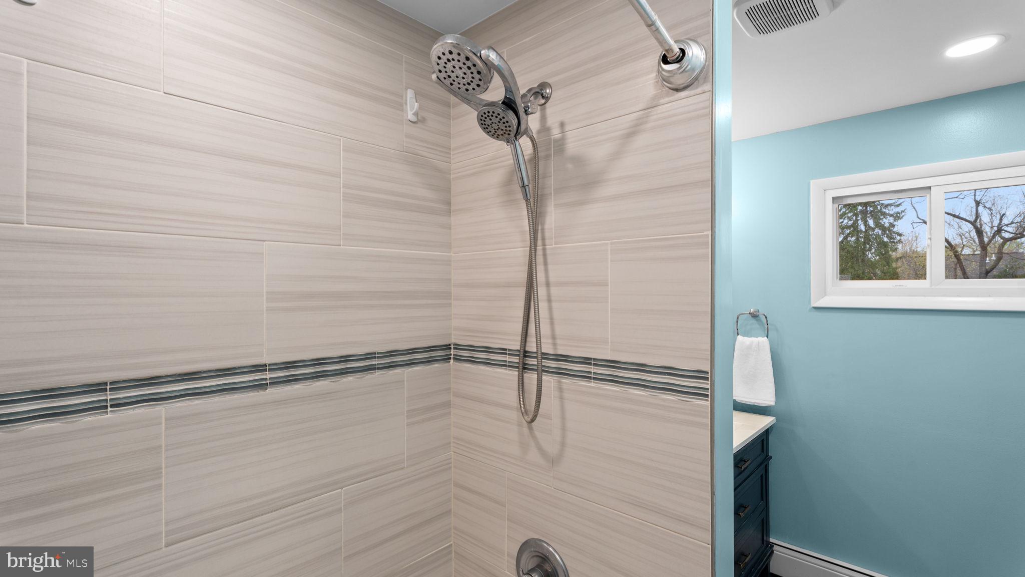 EVERGREEN ACRES - Residential