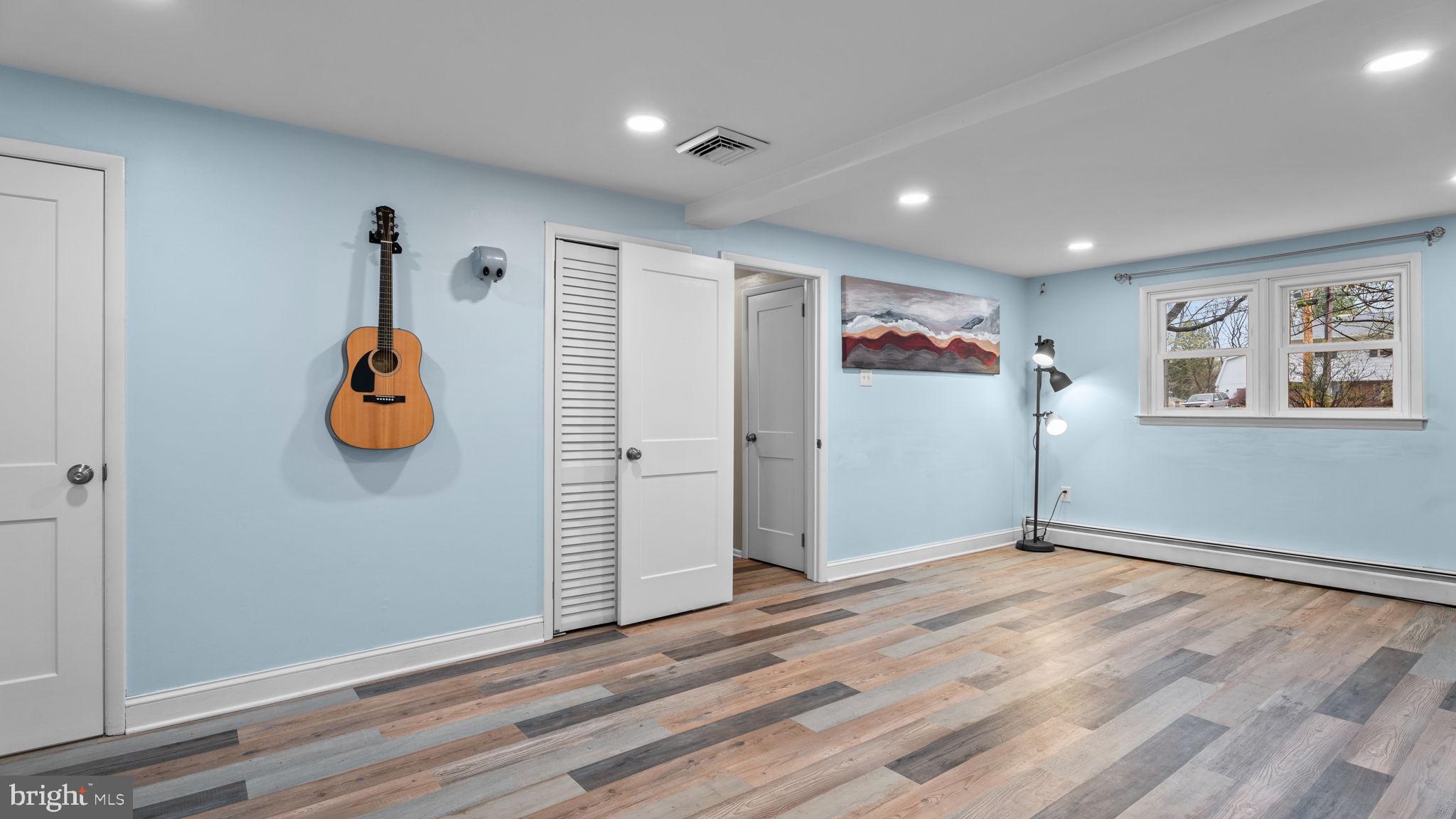 EVERGREEN ACRES - Residential