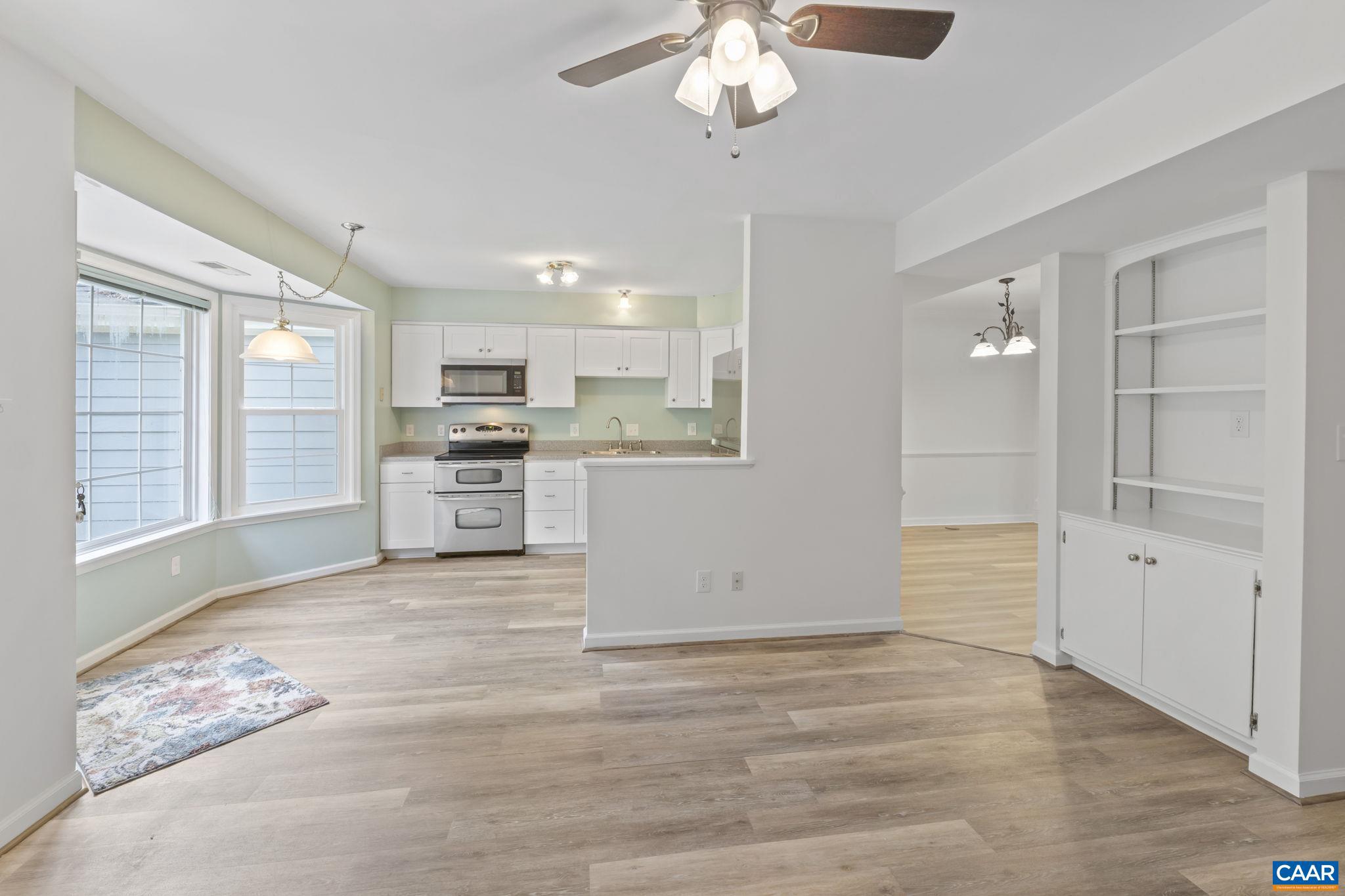 FOREST LAKES - Residential