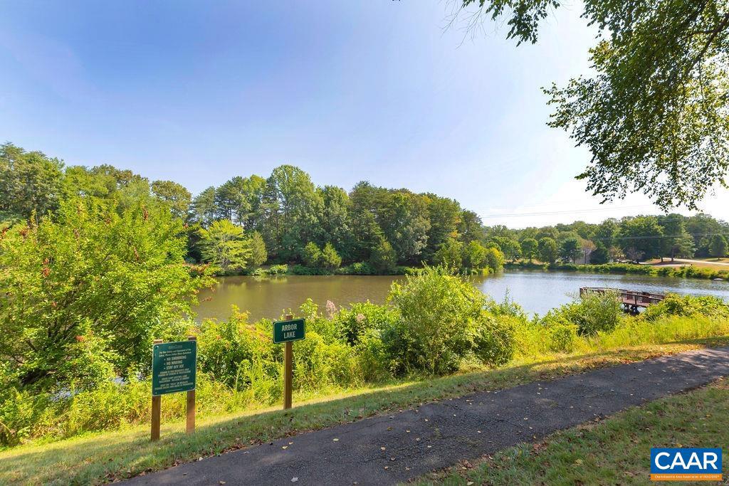 FOREST LAKES - Residential