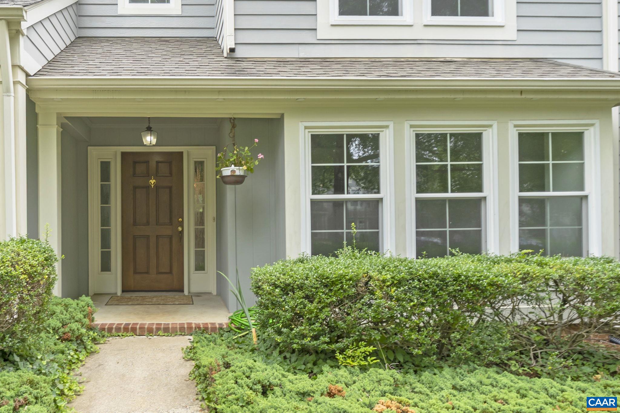 FOREST LAKES - Residential