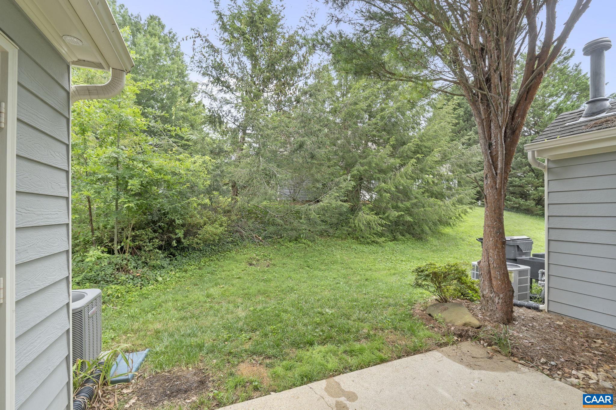 FOREST LAKES - Residential