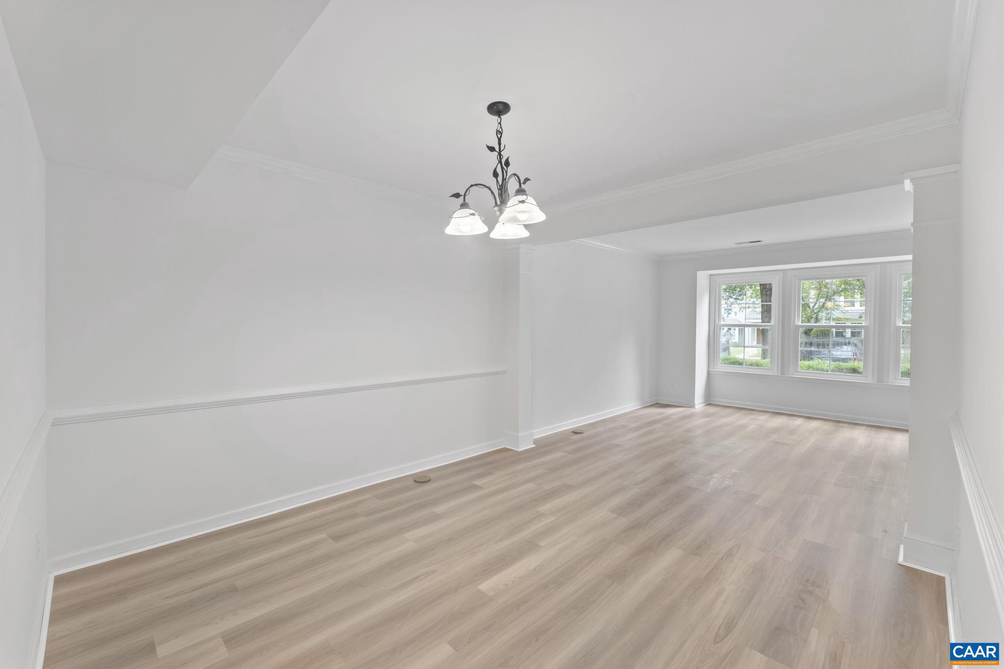 FOREST LAKES - Residential