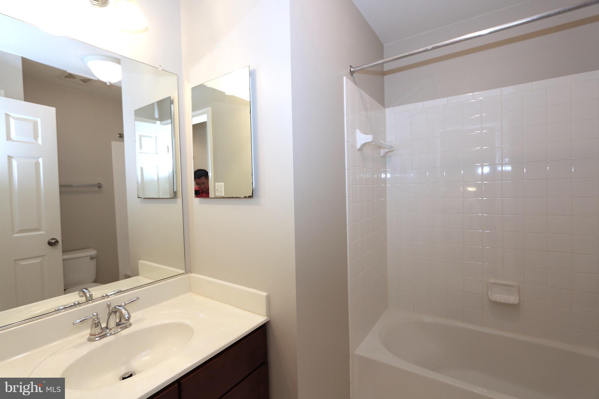 GERMANTOWN STATION - Residential Lease