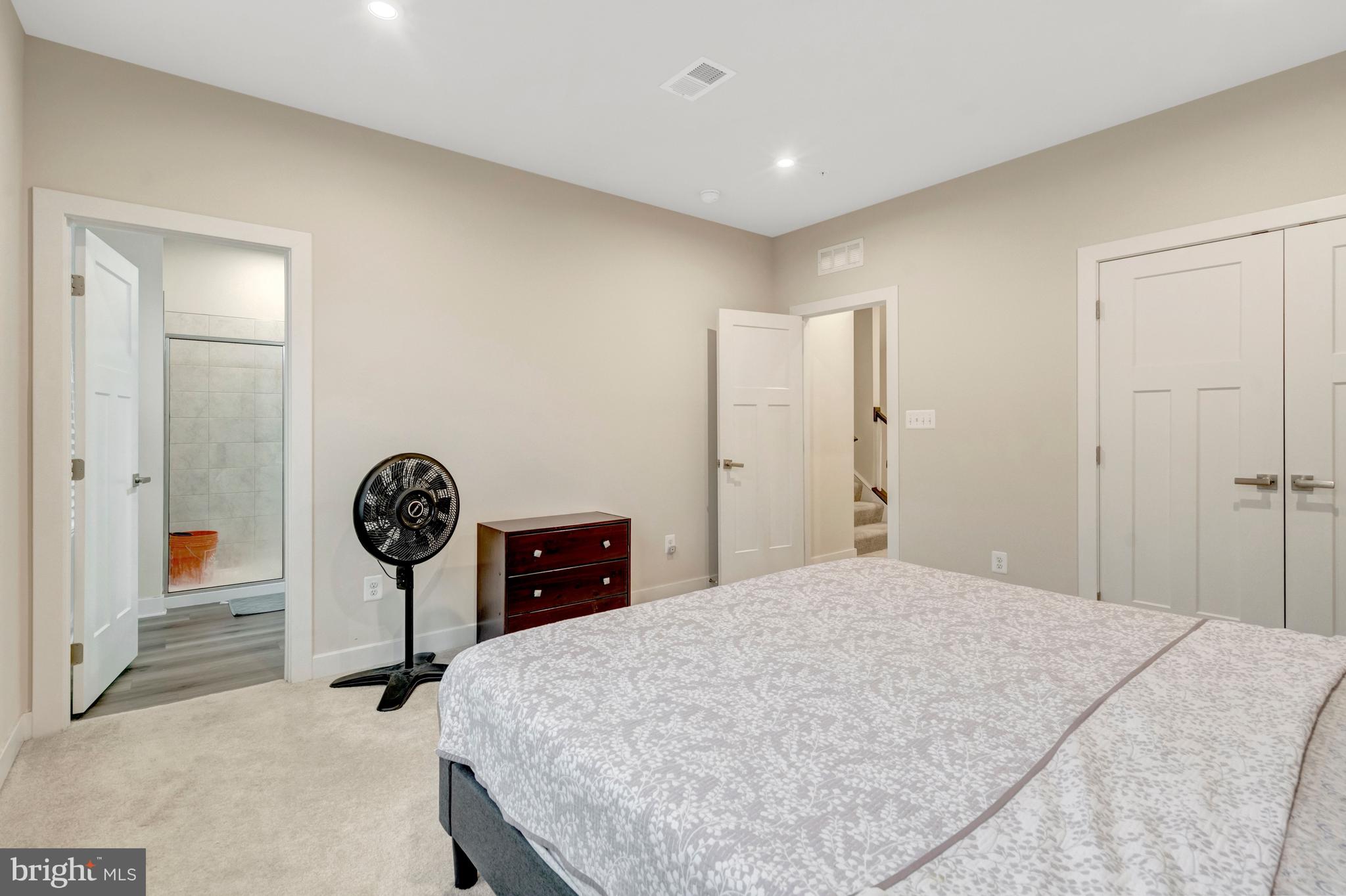 ARCOLA TOWN CENTER CONDO - Residential