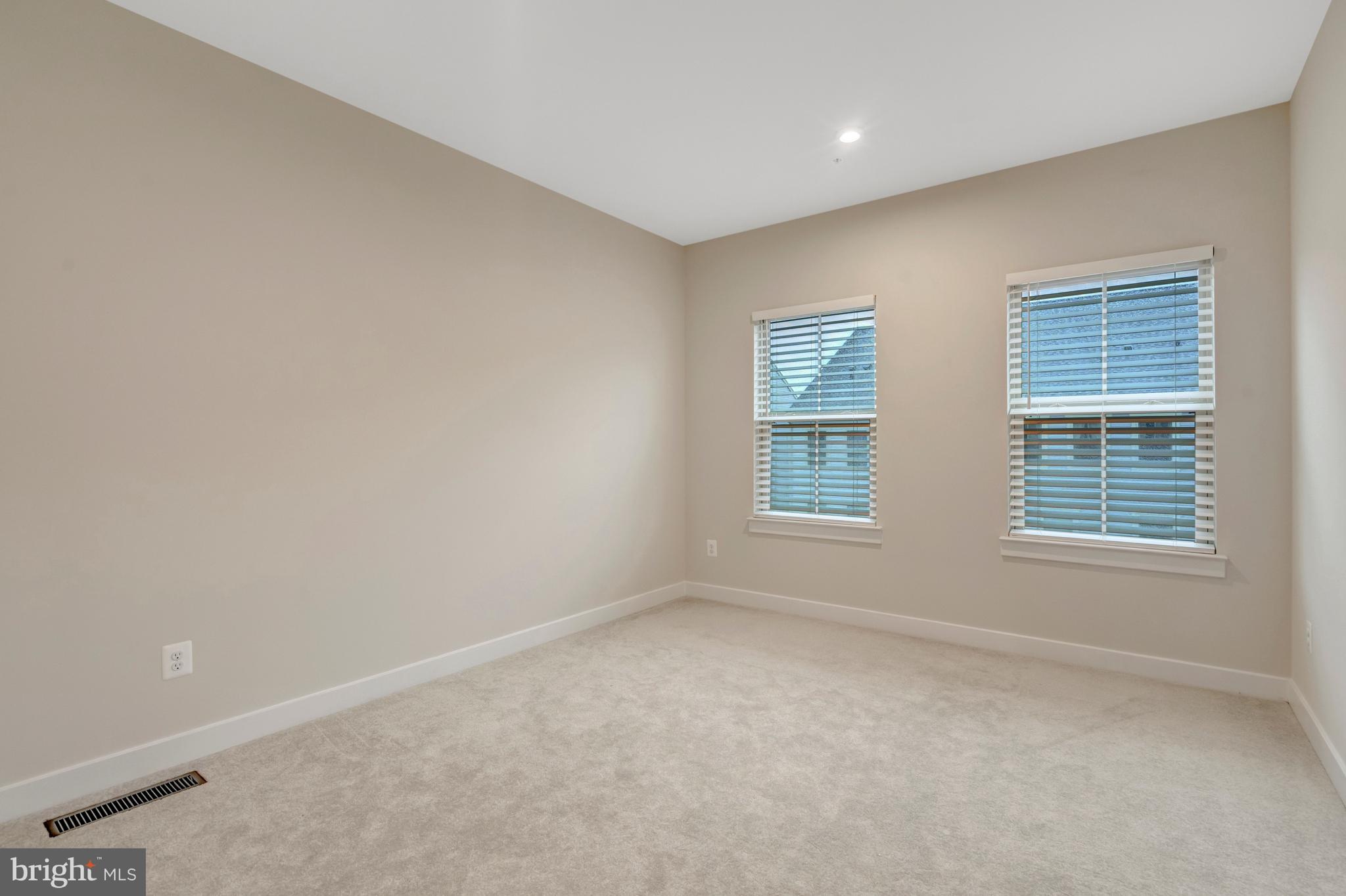 ARCOLA TOWN CENTER CONDO - Residential
