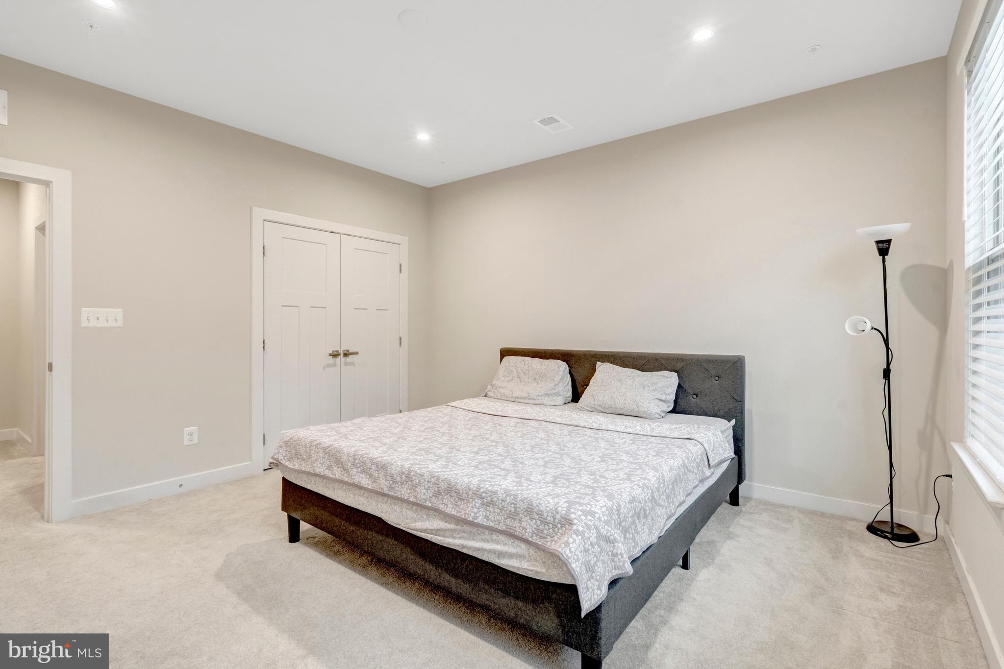 ARCOLA TOWN CENTER CONDO - Residential