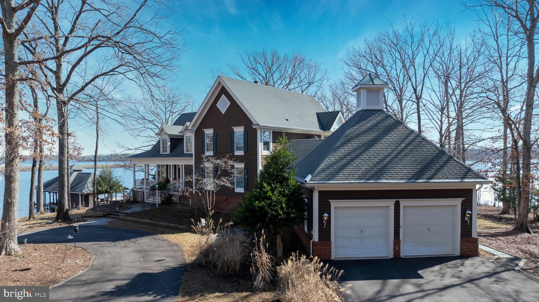 COVENANT COVE - Residential